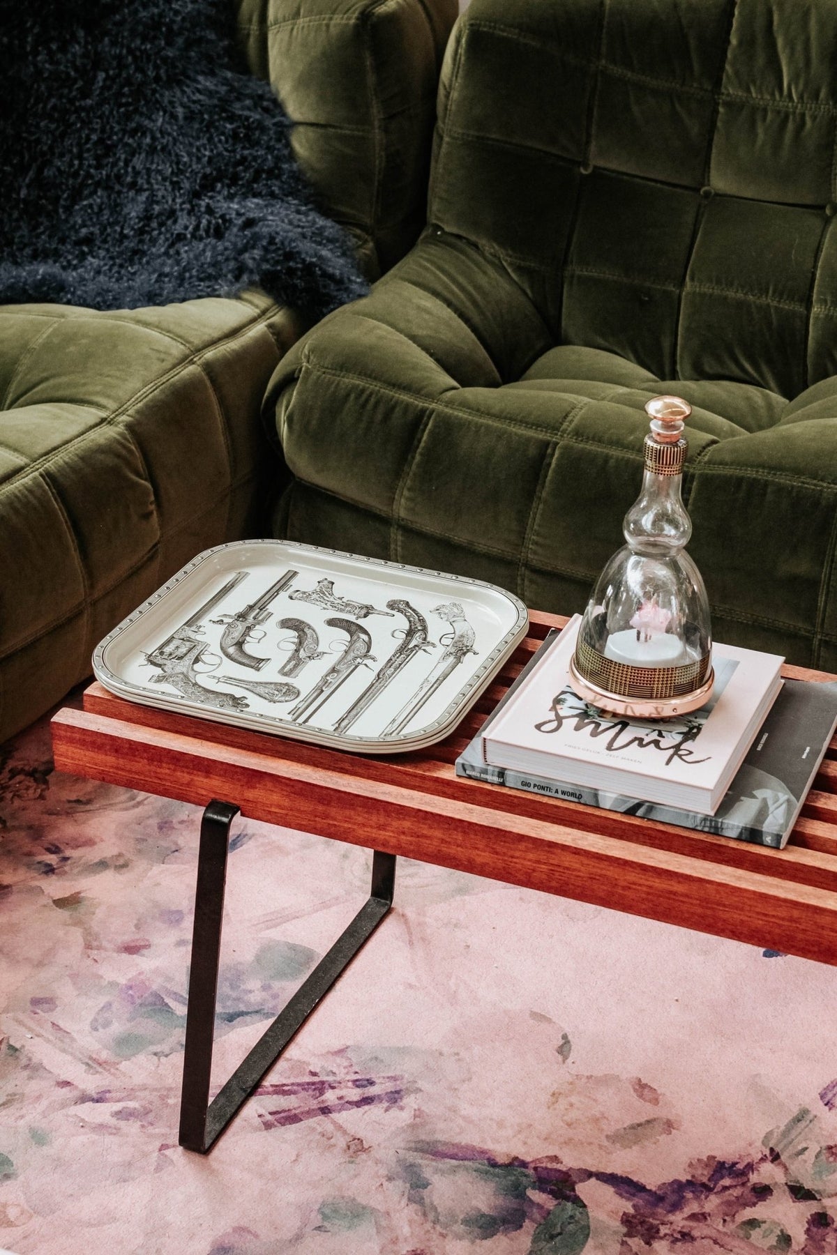 Reviving the Past: Infusing Vintage Vibes into Your Home with New Furn ...
