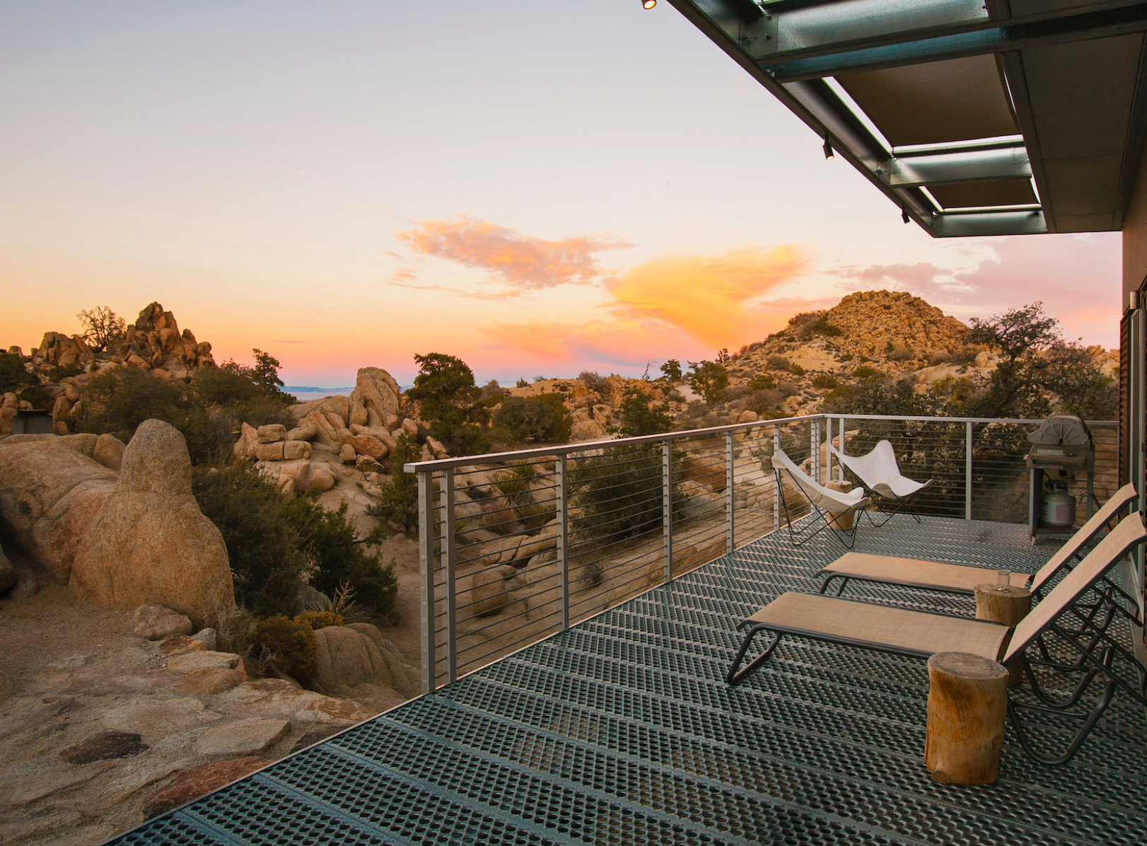 Brooklyn’s Best Doughnuts, Less Clutter, and Upcycled Silks: What We’re Talking about This Month