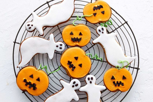 Halloween gingerbread cookies