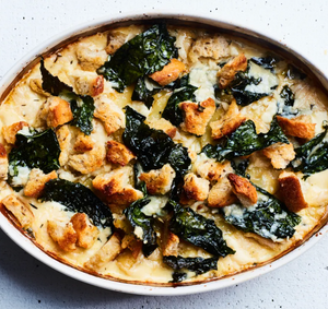Cheesy Potato and Kale Gratin With Rye Croutons - the best fall recipe