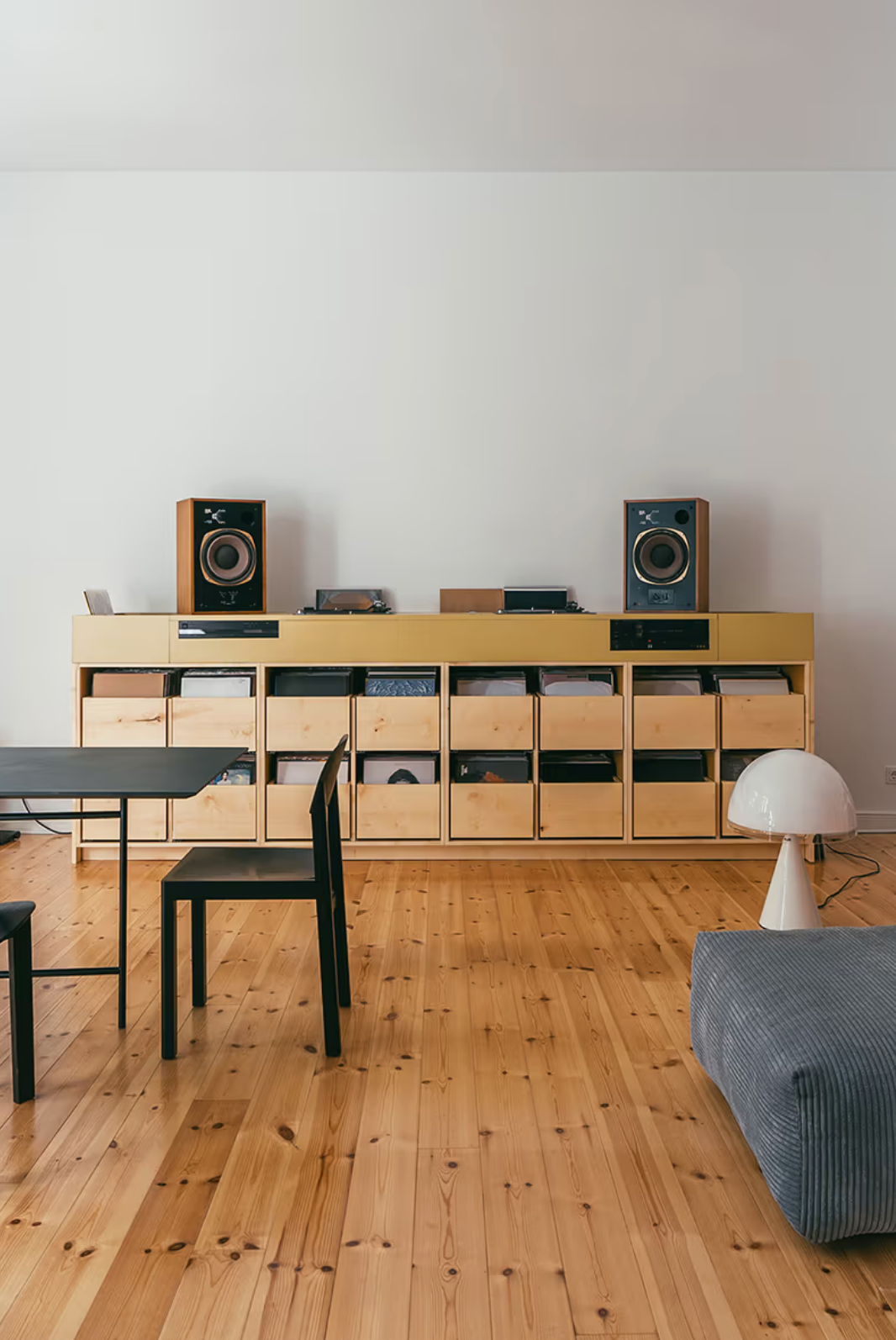 Studio Loes Transforms Berlin Apartment into a Modern Masterpiece