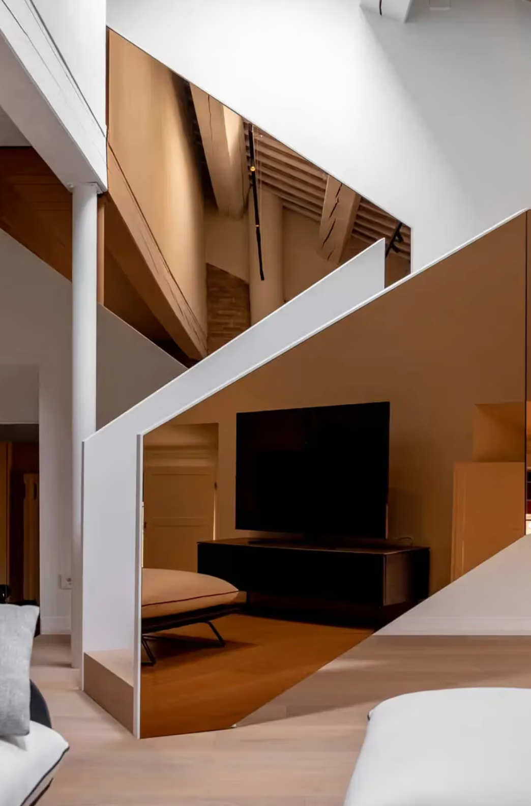 Tisselli Studio Redefines Luxury Living with Stunning NAP Penthouse Design