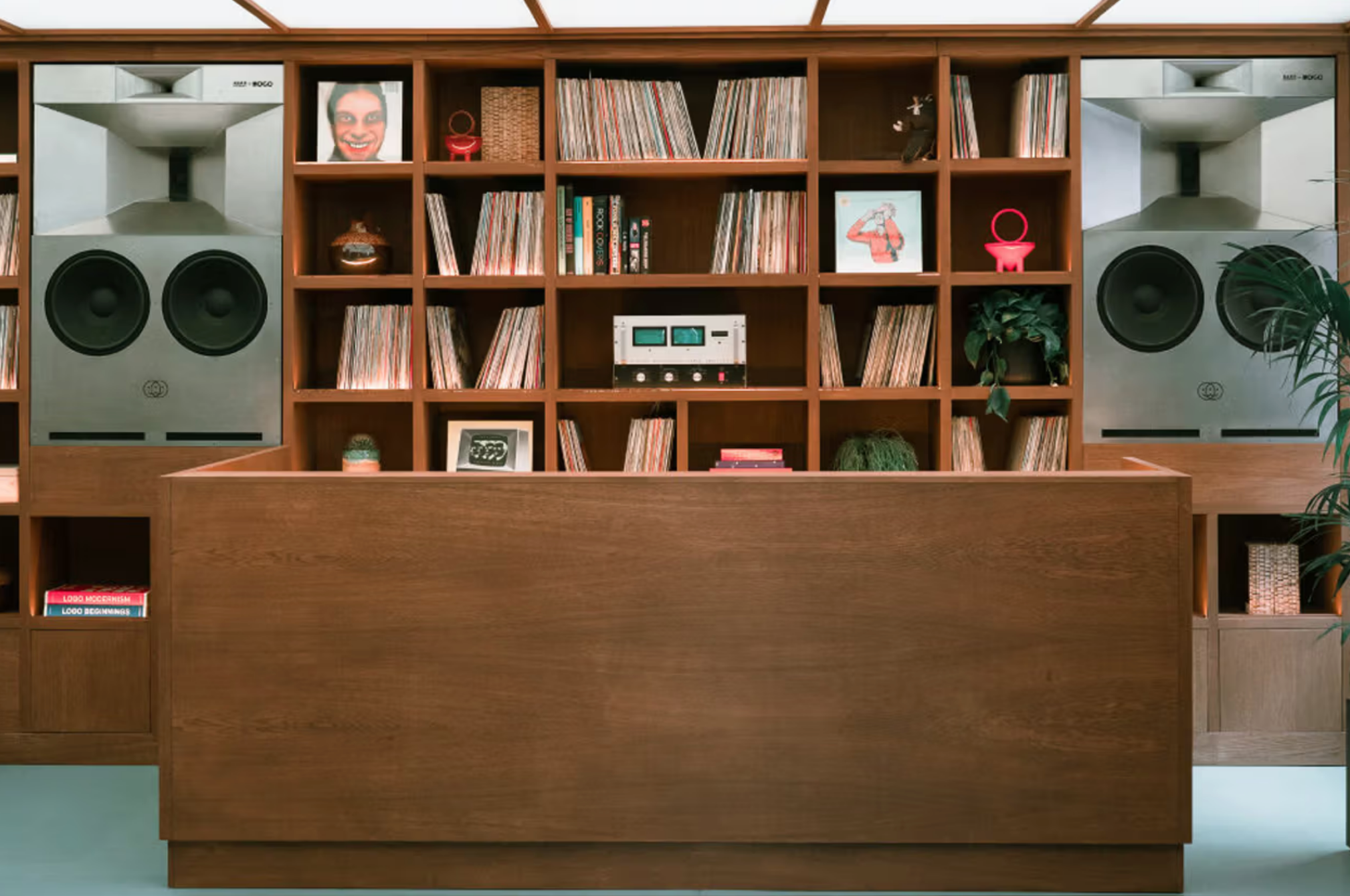 MOGO Hi-Fi Bar: Milan’s Retro-Industrial Sound Sanctuary