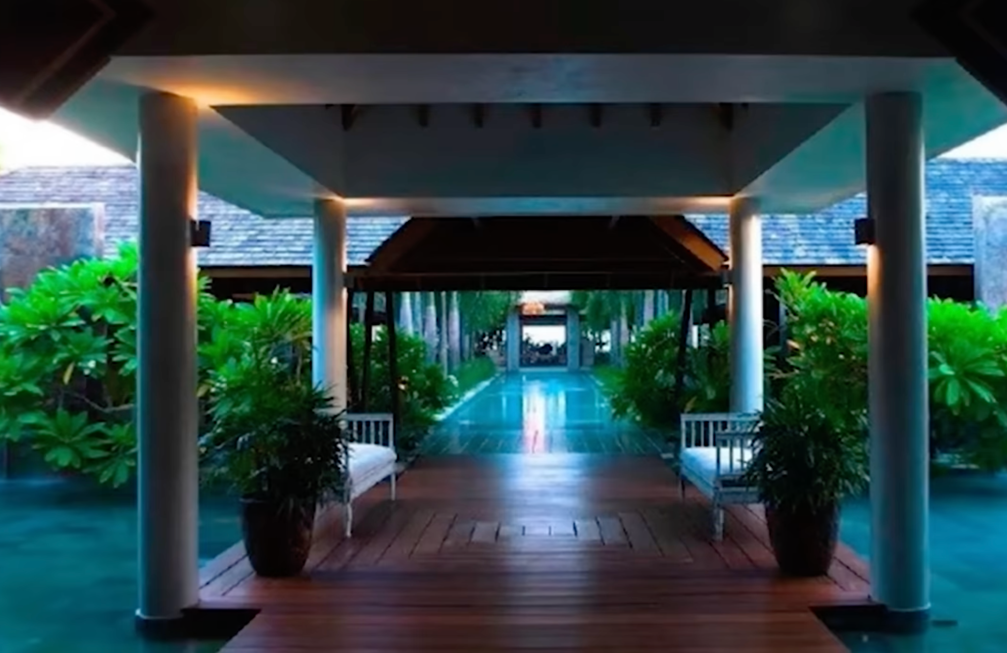 Colombian luxury home decor featuring handcrafted furniture and natural materials in contemporary Nordic-inspired interior