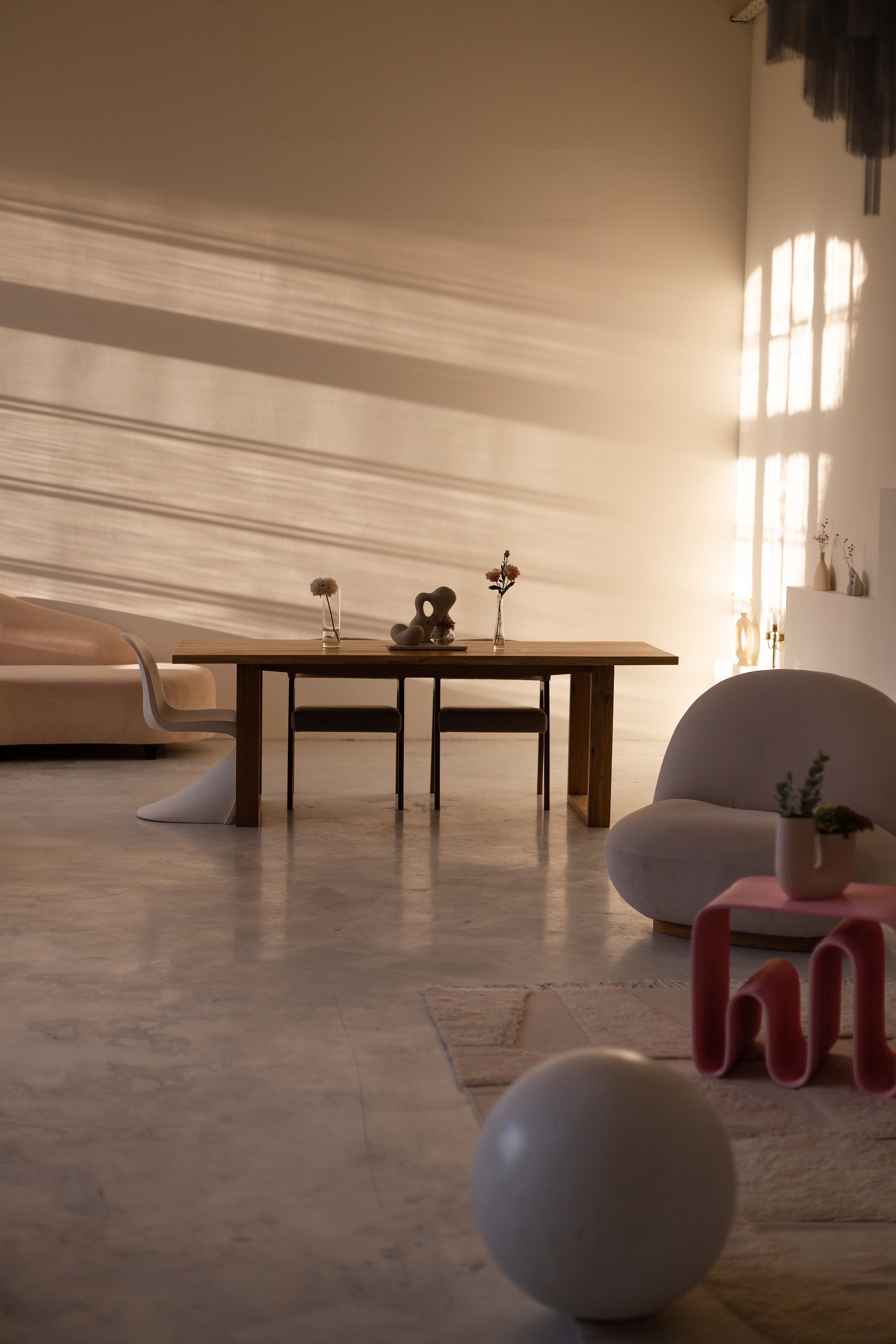 Decoding Furniture Quality: Five Key Signs to Consider Before Your Next Purchase