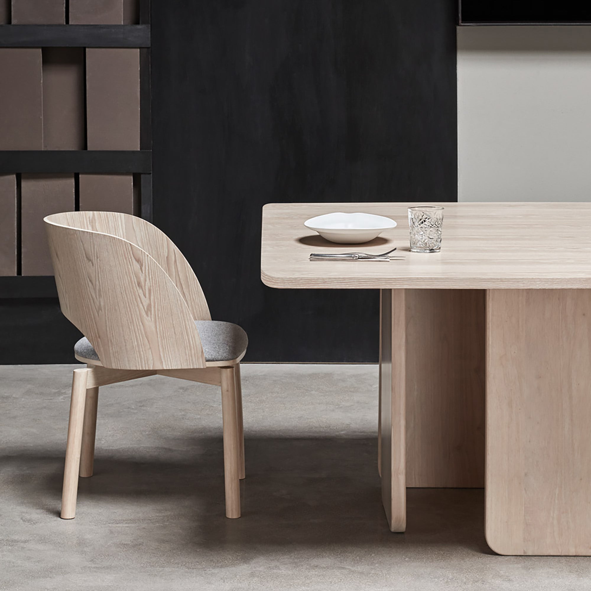 Square Table Arq Light Natural
