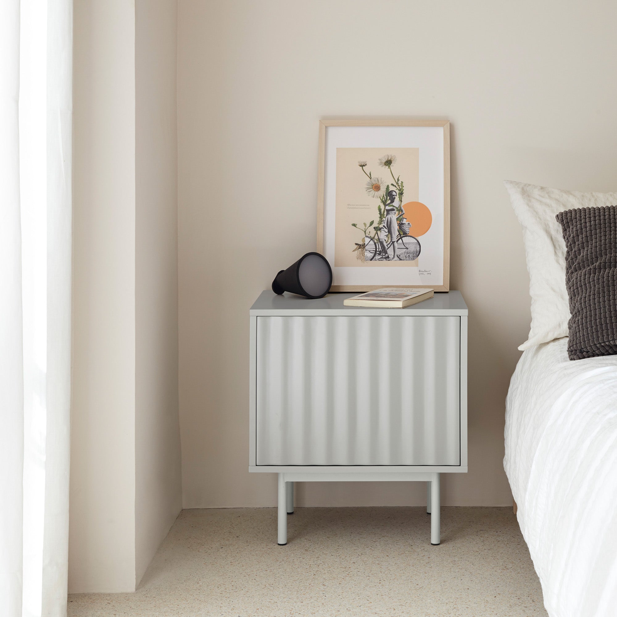 Bedside Table Sierra 1 Front, 2 Inner Drawers Ligh