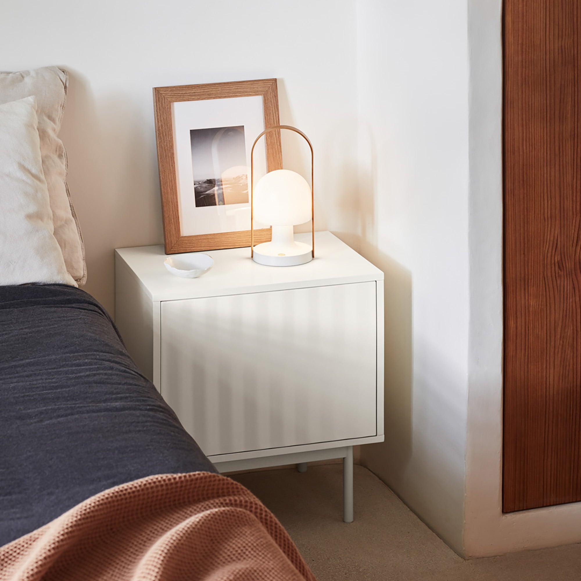 Bedside Table Sierra 1 Front, 2 Inner Drawers Whit