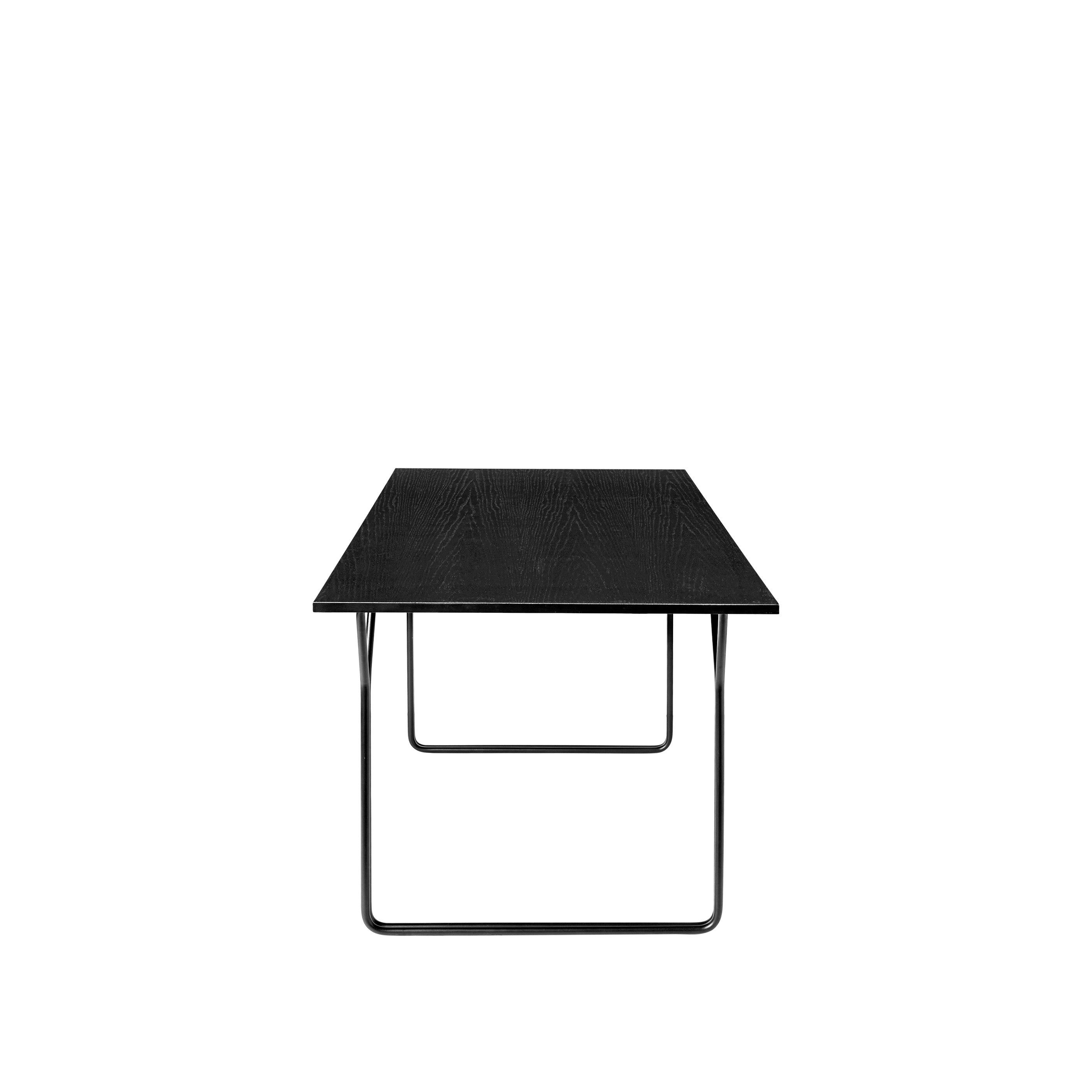 Berit Desk