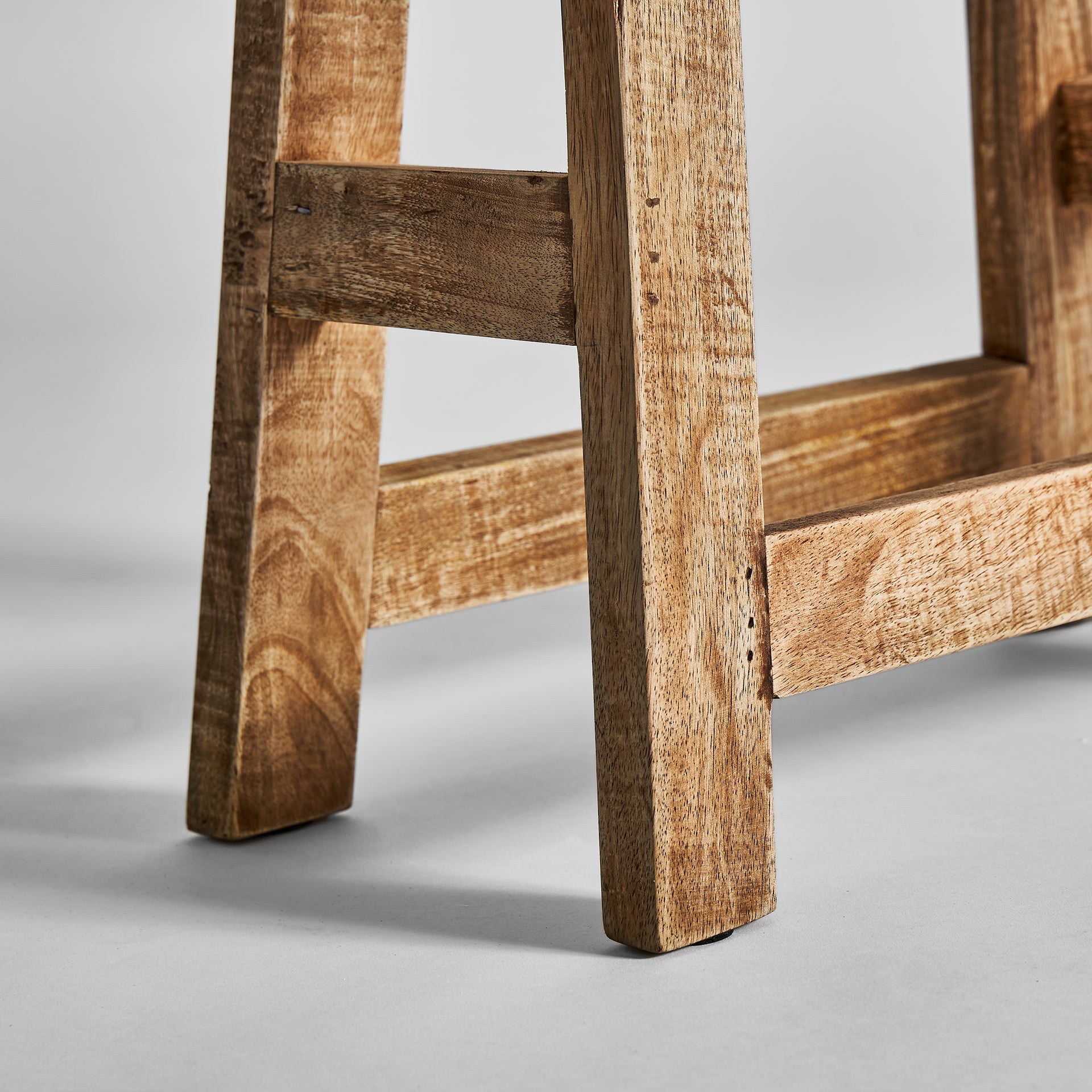 Vayor Mango Wood Footrest - Nordic Style Brown Leather Ottoman