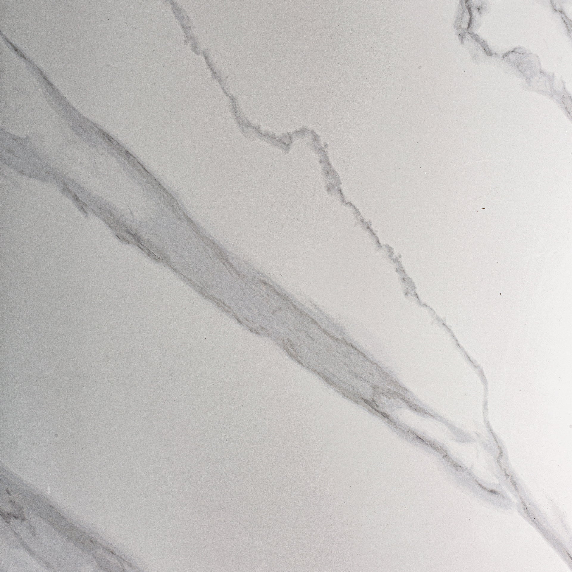 FREYUNG DINING TABLE