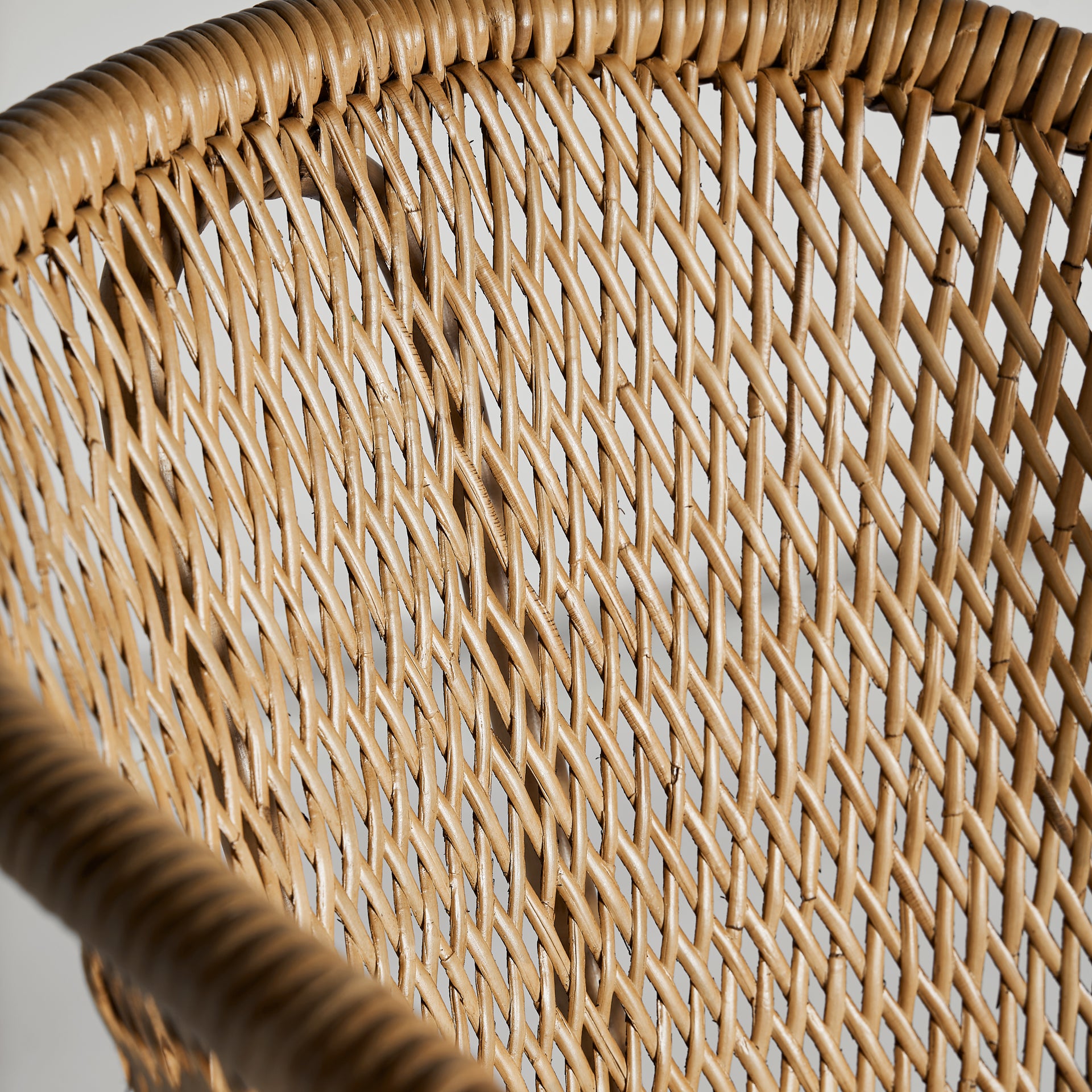 NALLES CHAIR