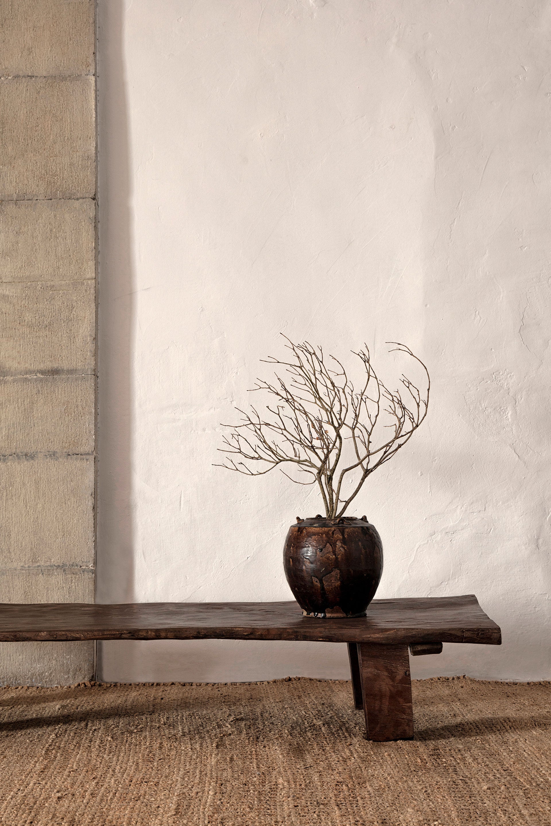 MALDA Ceramic Vase - Brown Colonial Style Decorative Centerpiece