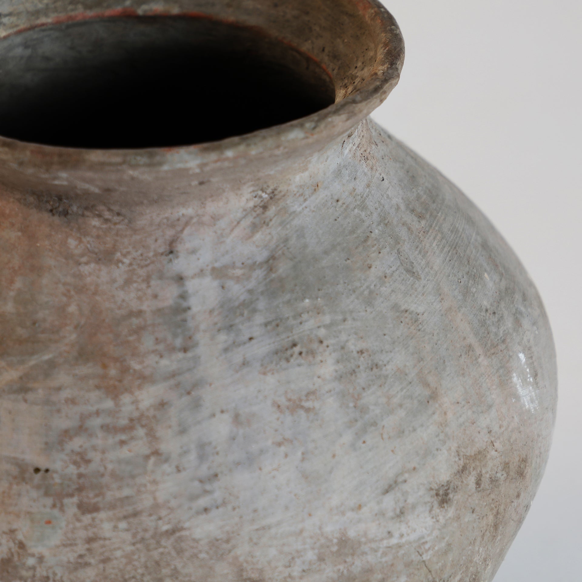 Krisse Grå Distressed Terracotta Vas