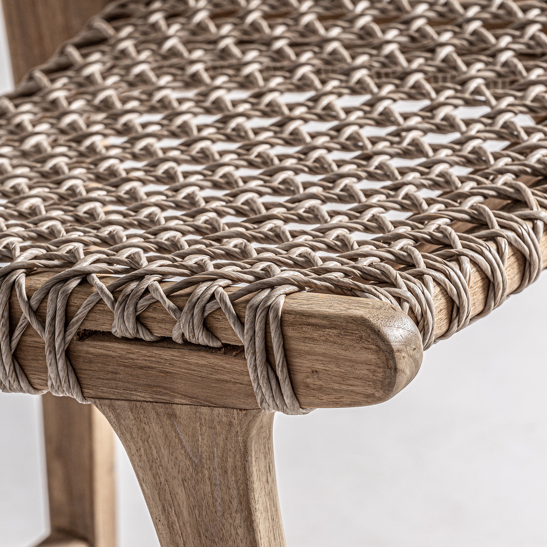 BEARDON Teak Wood High Stool - Colonial Style Bar Stool with Rope Seat