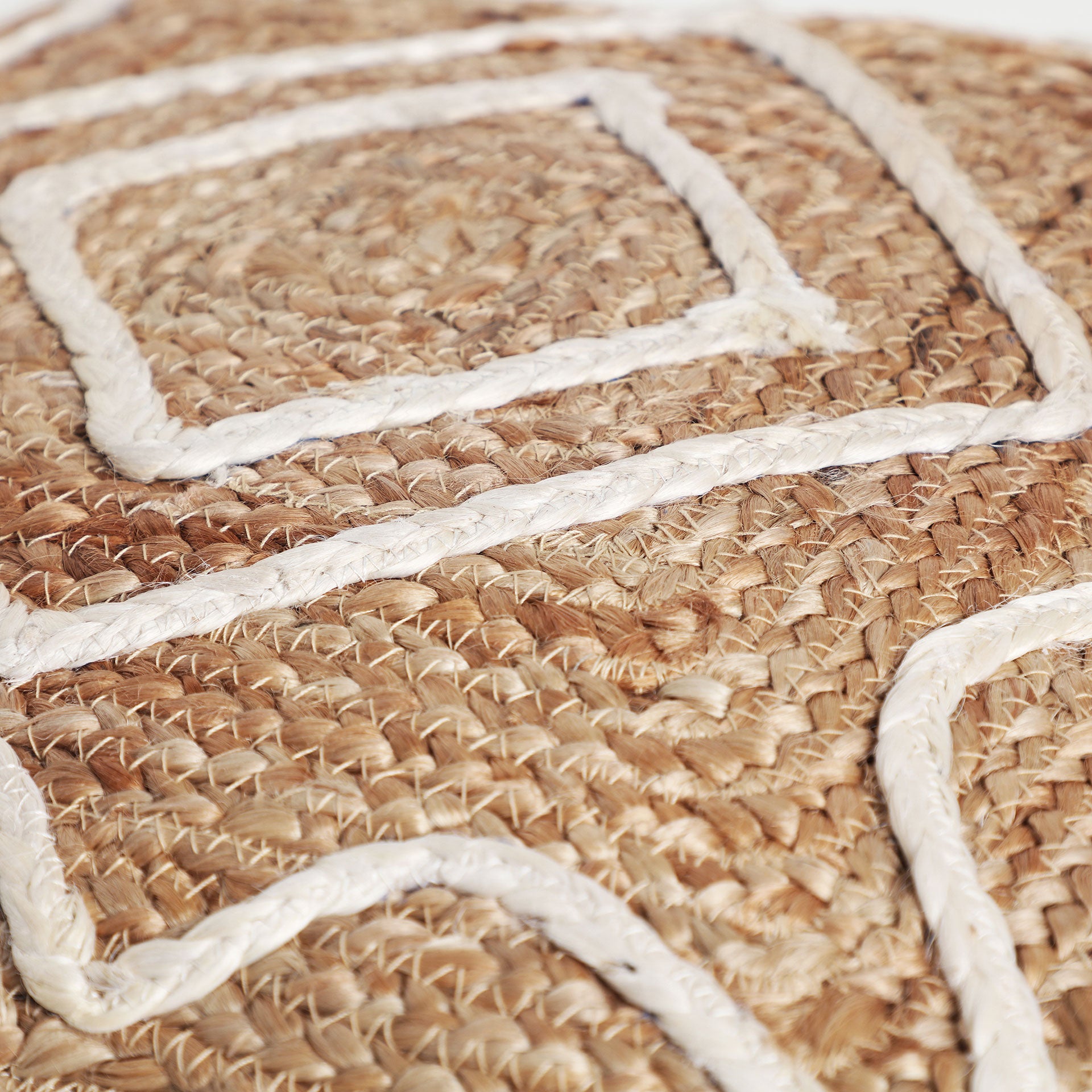 THIESI CUSHION