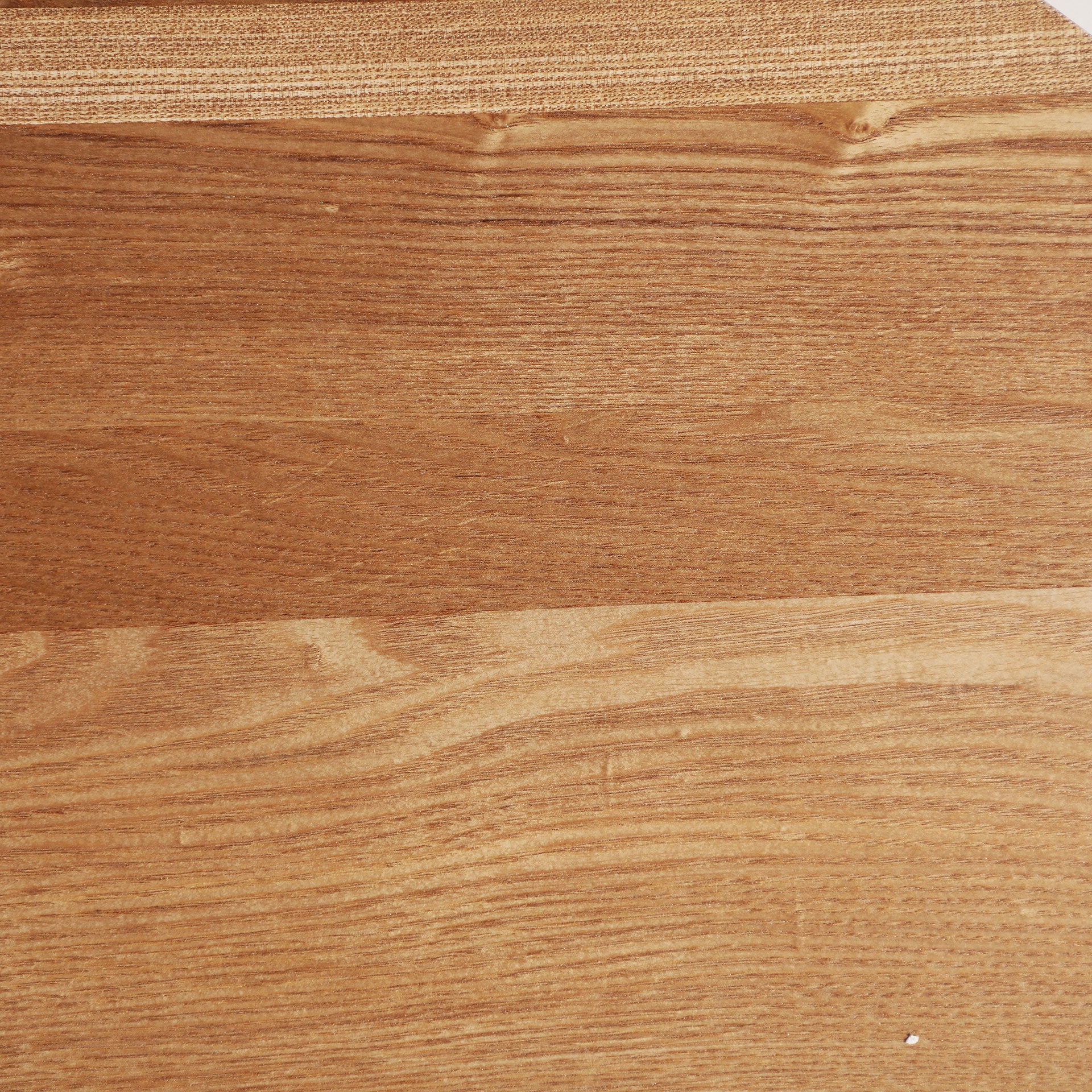 SKAGEN DINING TABLE