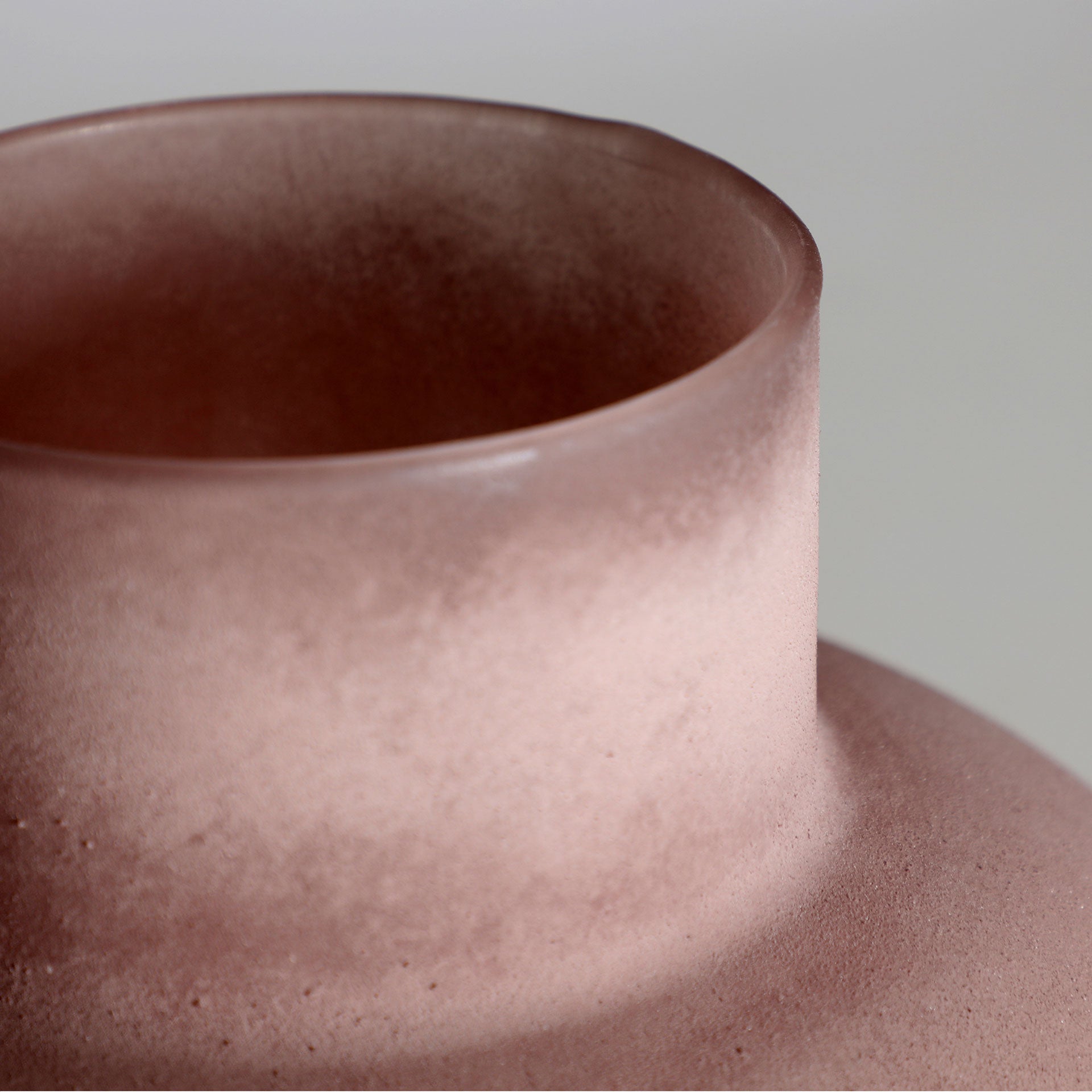 NAGYE VASE