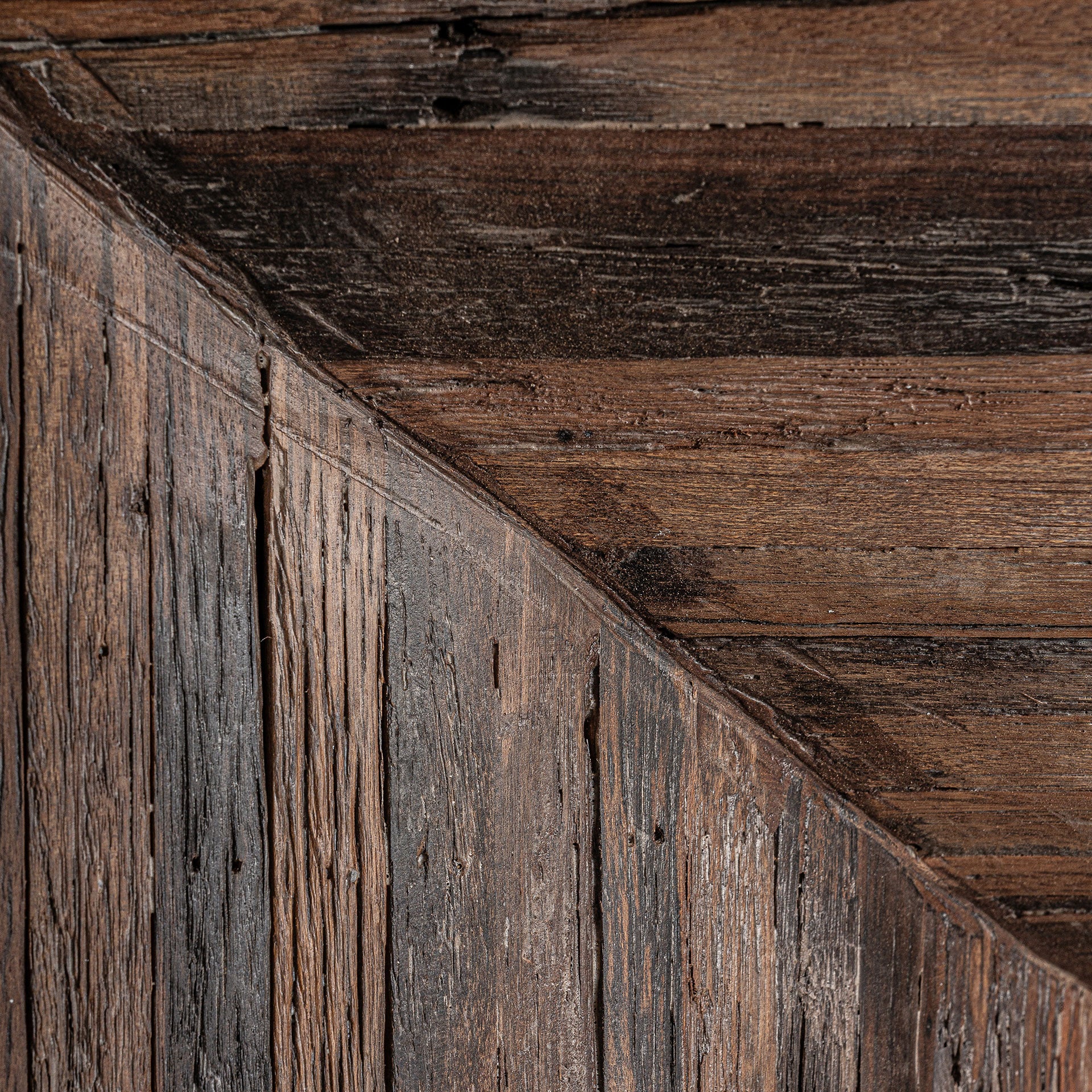 TOIGNE CONSOLE TABLE