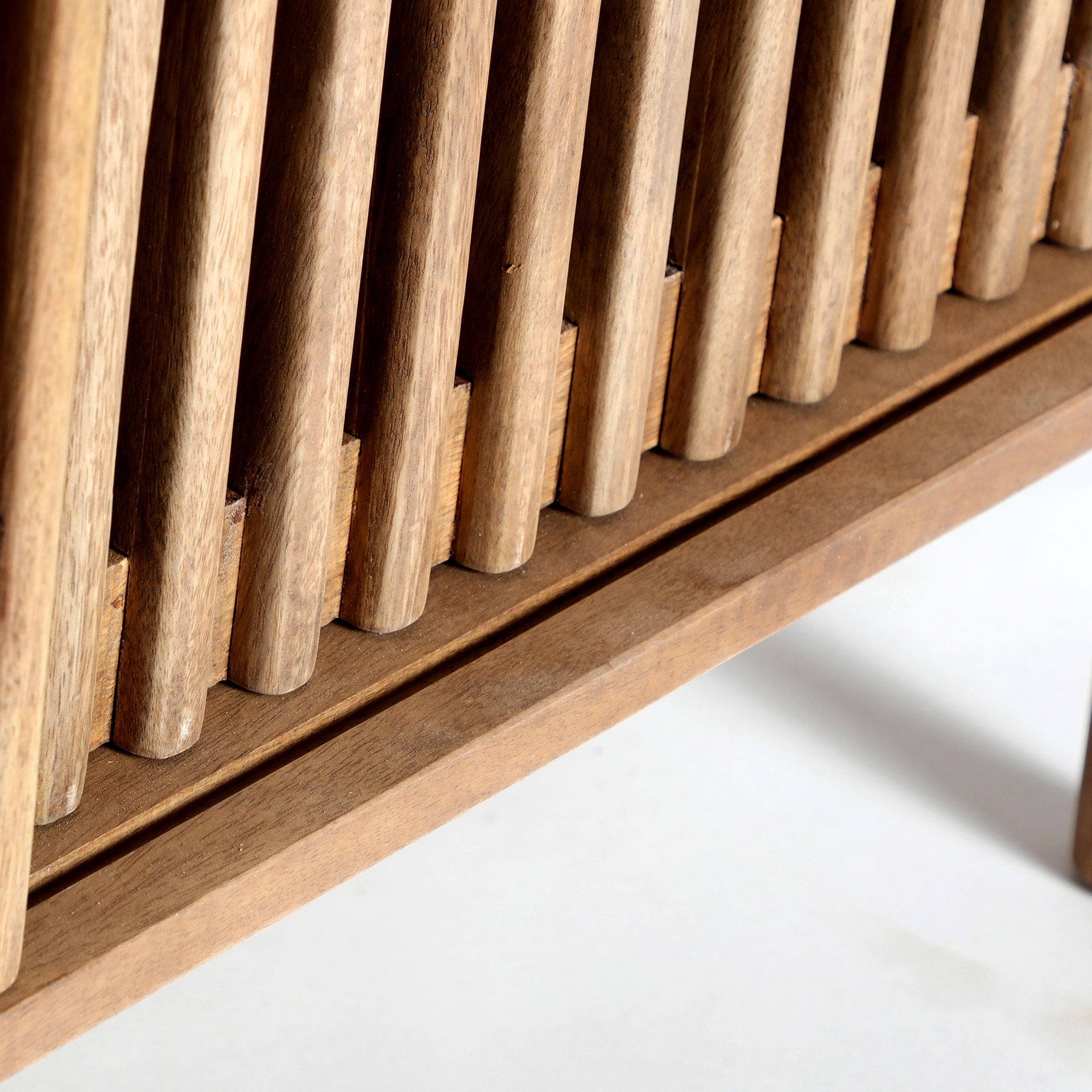 TREVOUX TV STAND