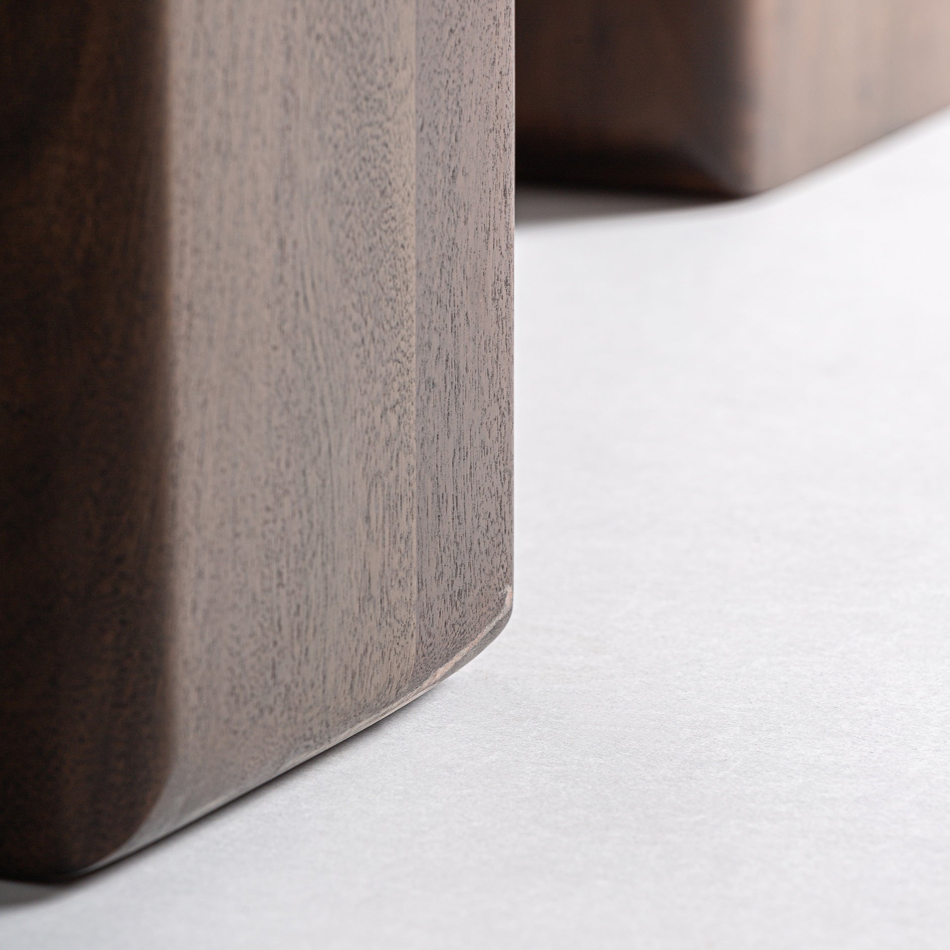 LOREUR CONSOLE TABLE