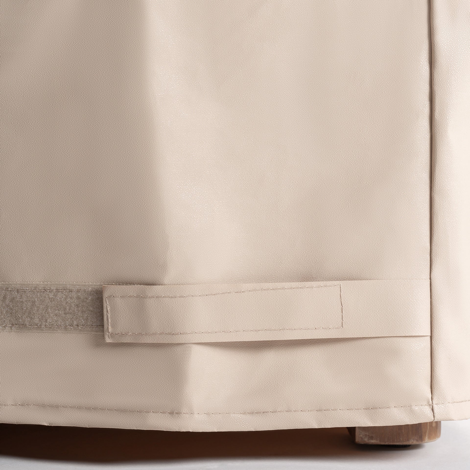 CORBA ARMCHAIR PROTECTIVE COVER