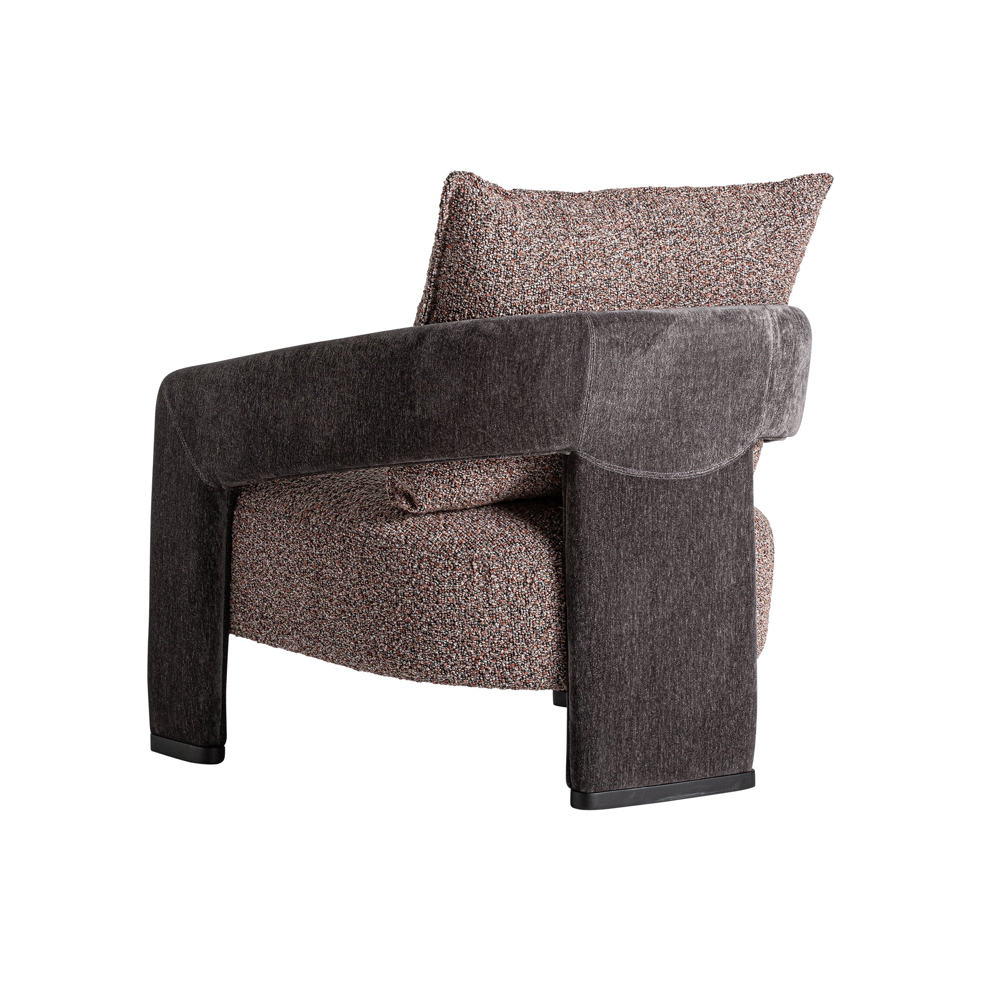 BRAKEL ARMCHAIR