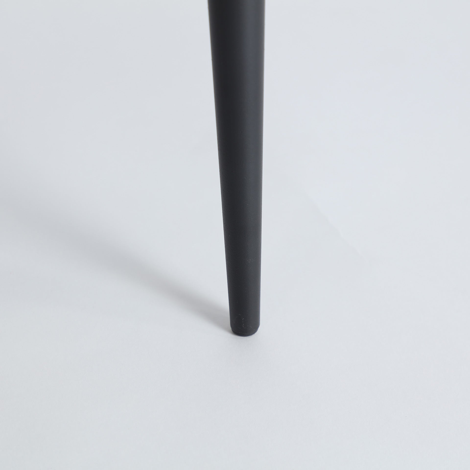 FLAGNAC CHAIR