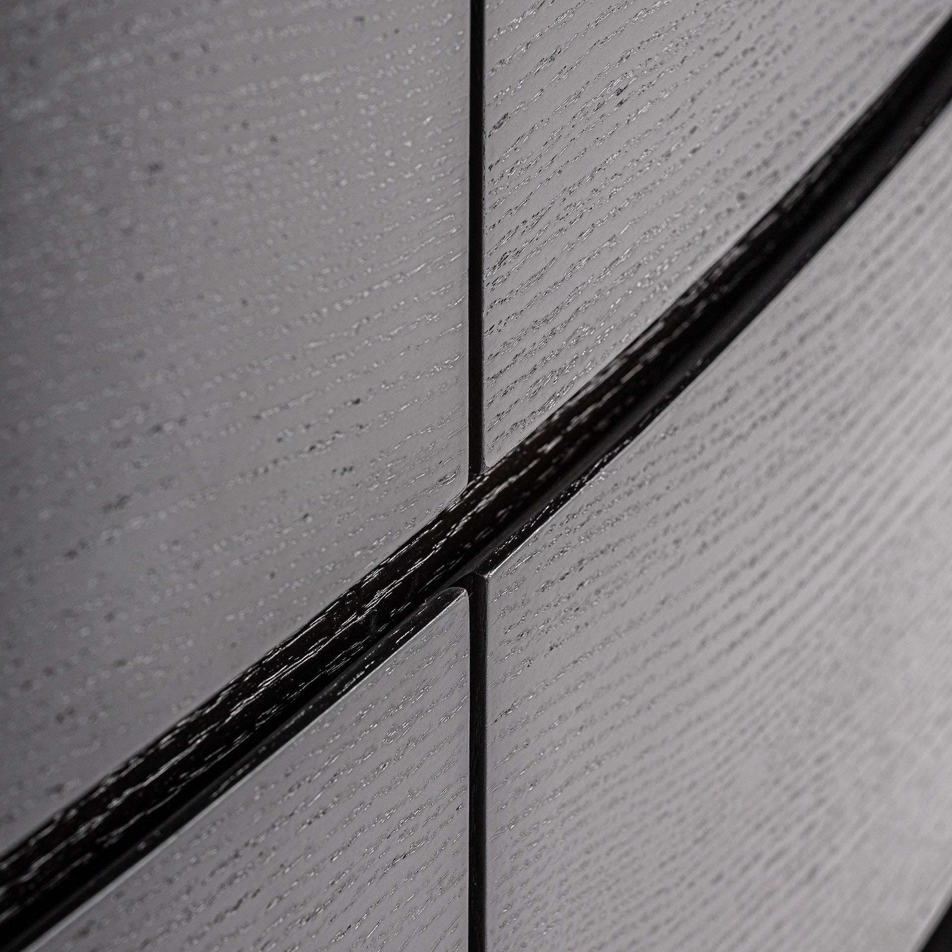 ISOLA CHEST OF DRAWERS