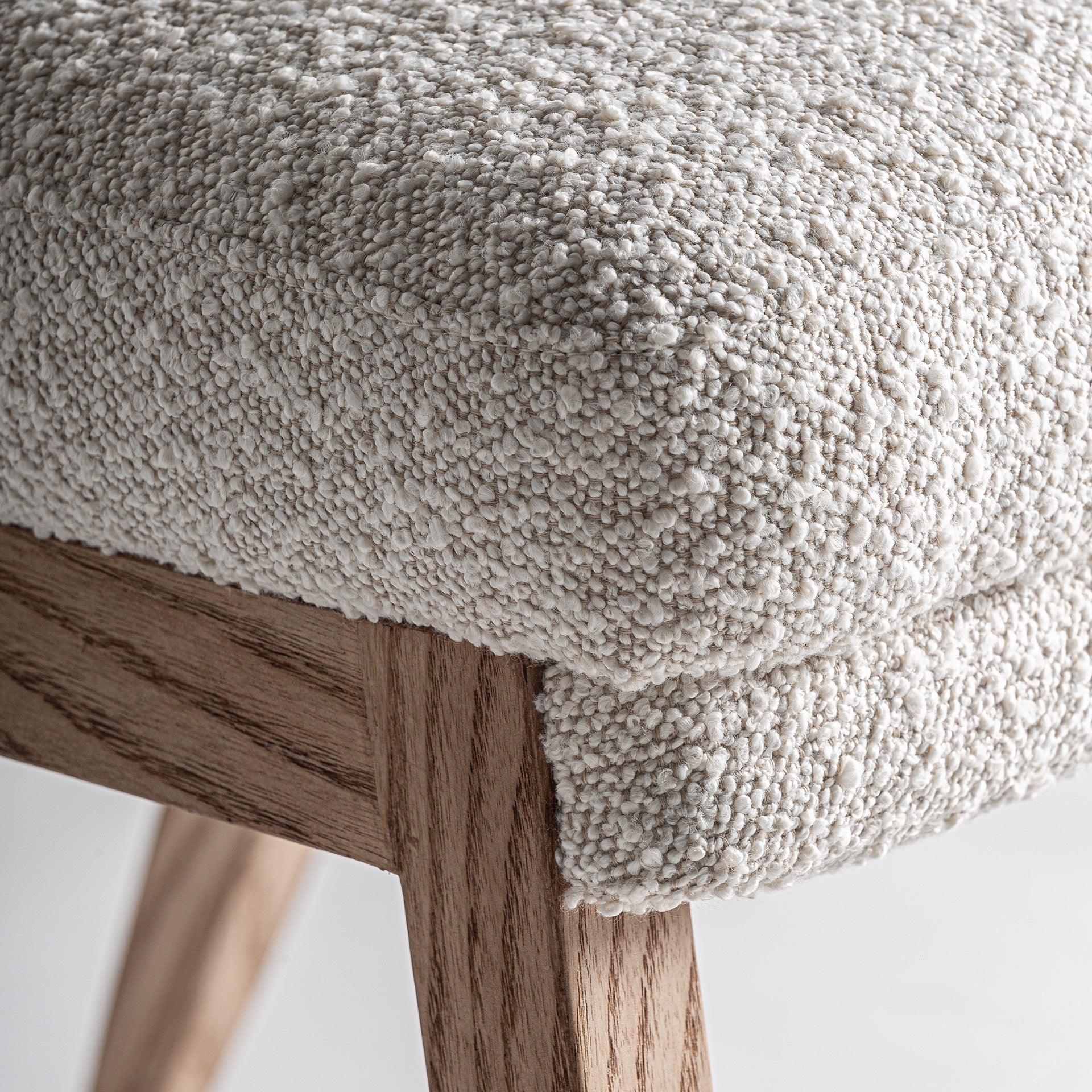 PRATI BOUCLÉ CHAIR