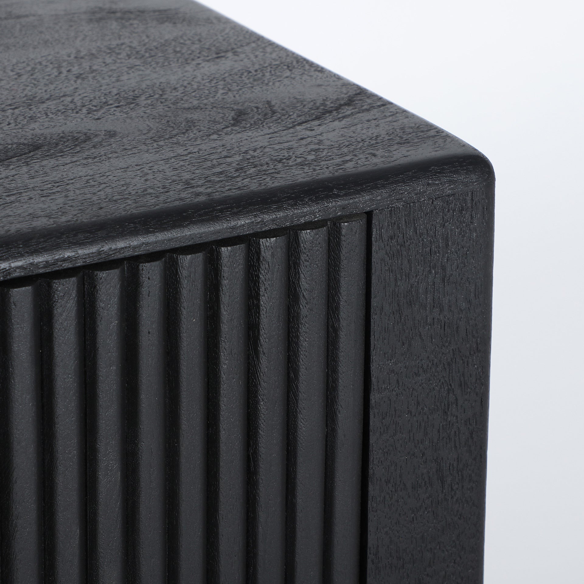 NOX TV STAND