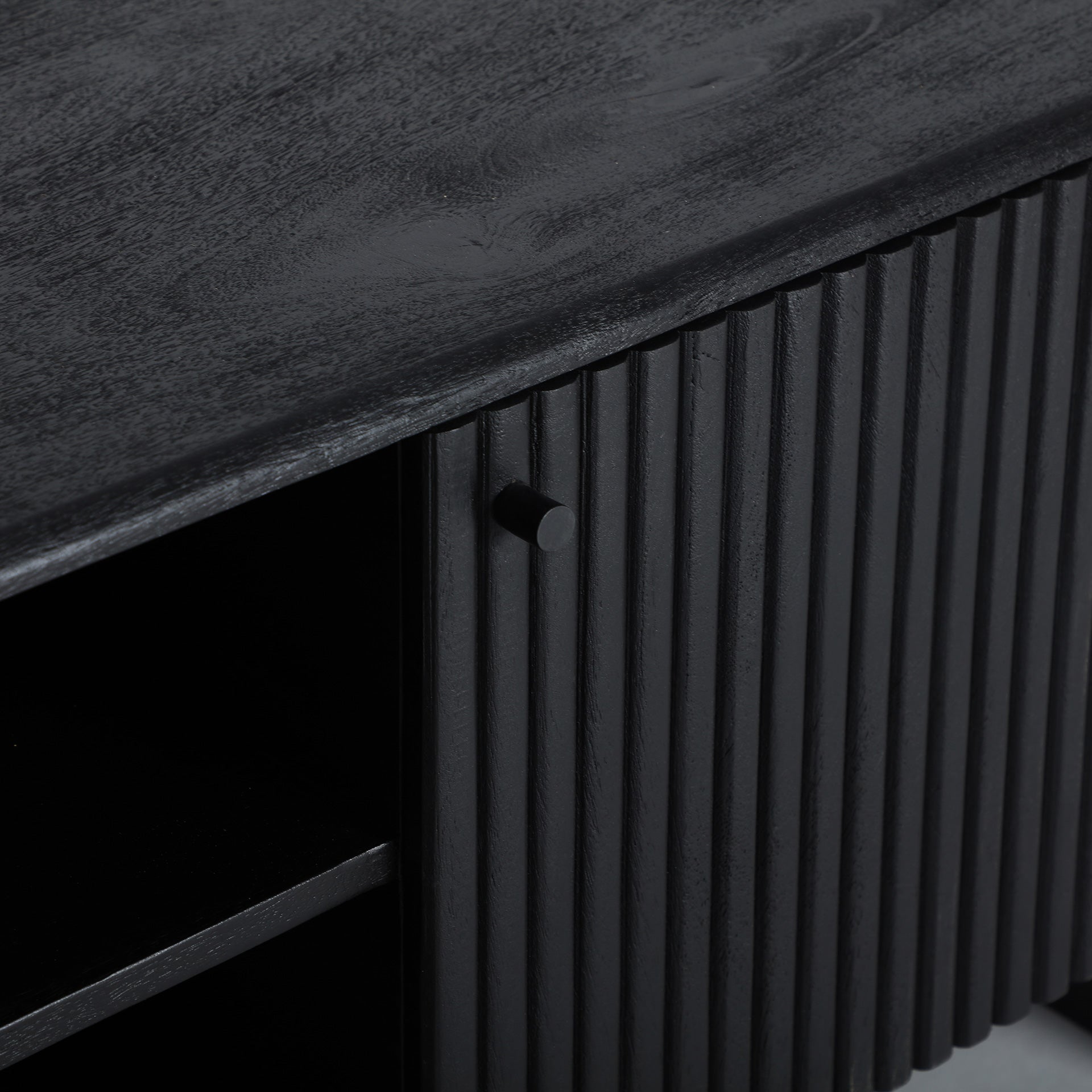 NOX TV STAND