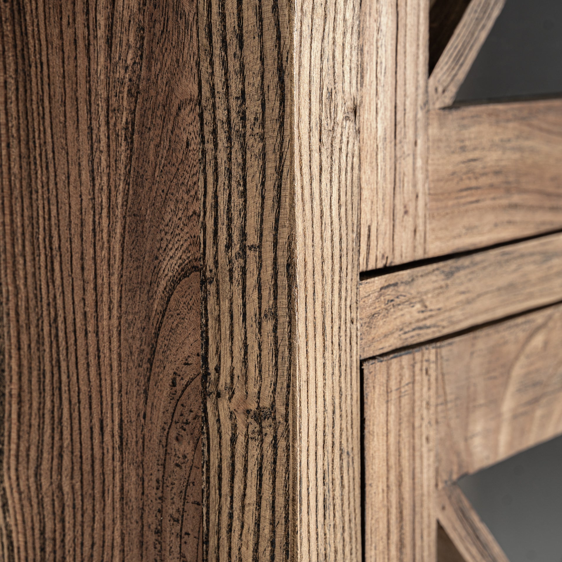 NORVIK GLASS CABINET