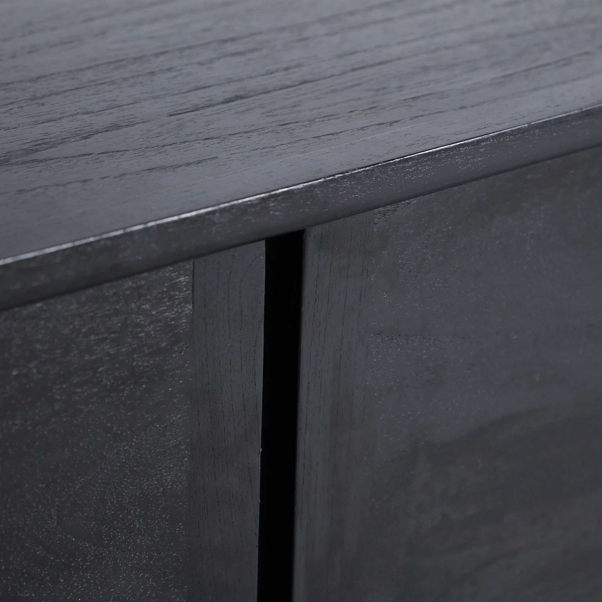 DEMMIN SIDEBOARD
