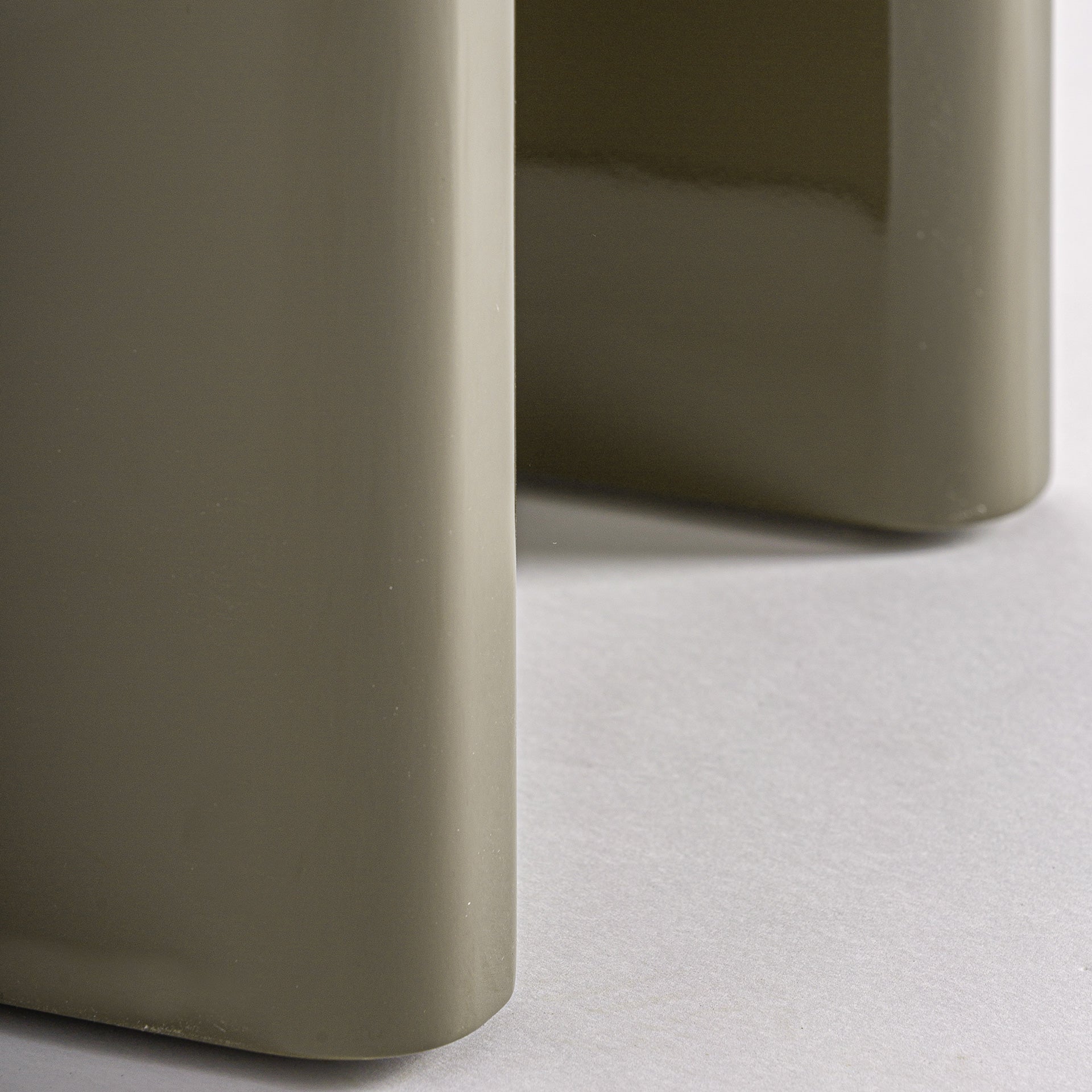 STAGE BEDSIDE TABLE