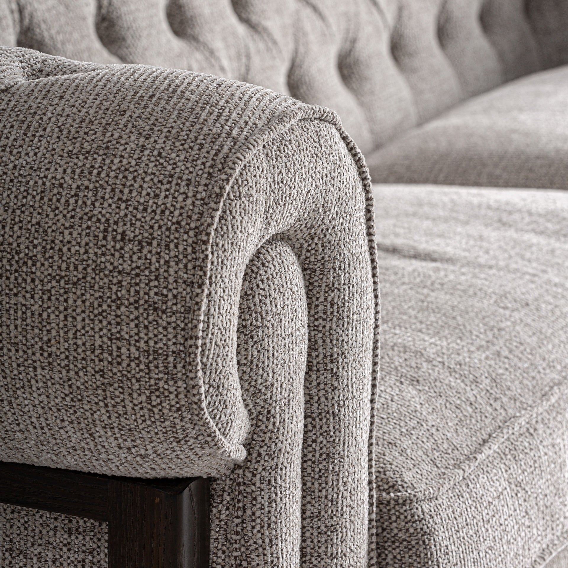 Fråga om klassisk soffa i ask och grå polyester