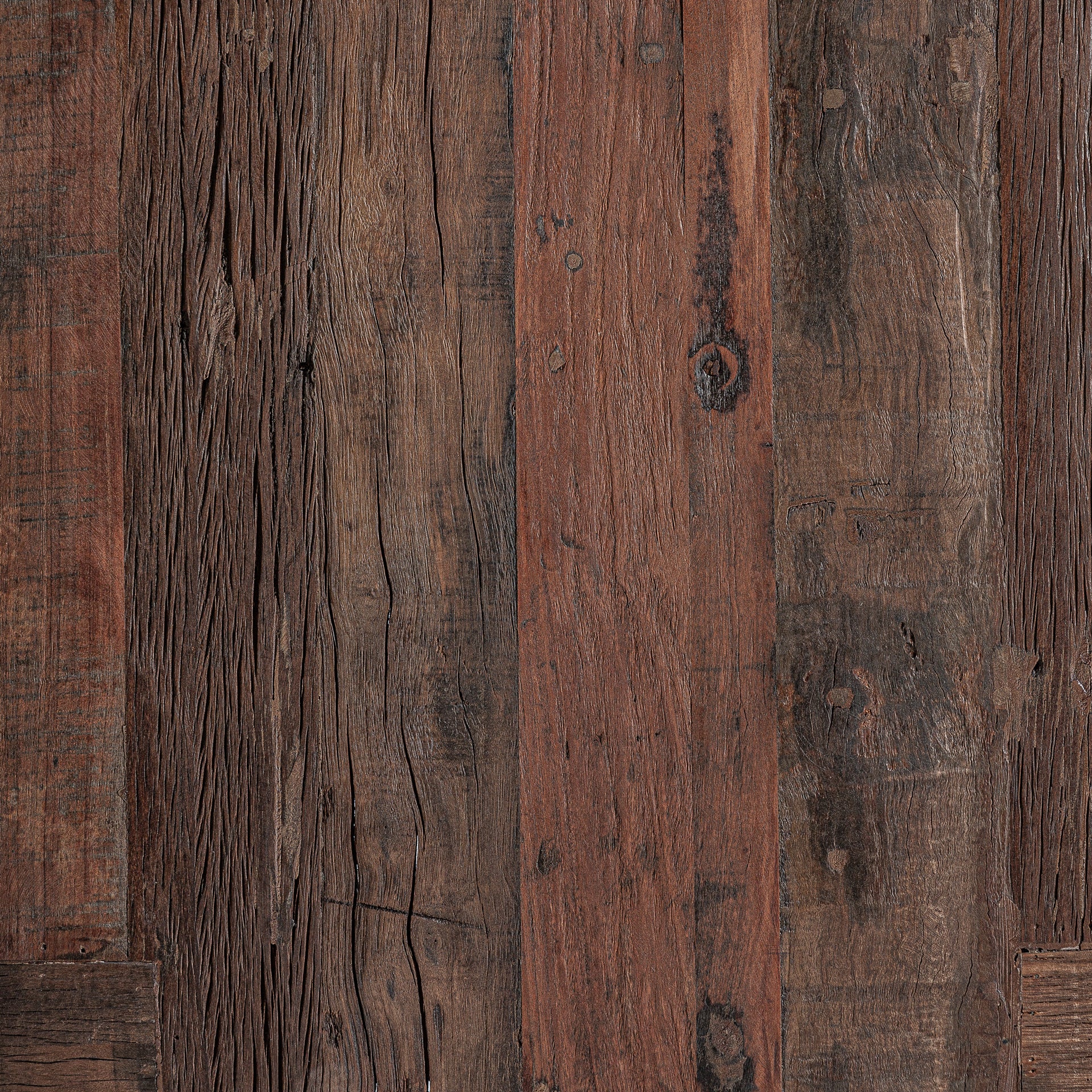 Reclaimed Wood Coffee Table - Classic Brown Losse Design