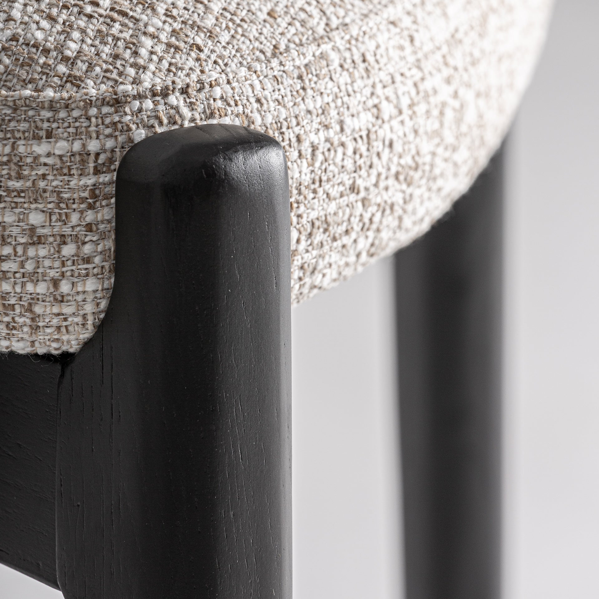 SIRIUS COUNTER STOOL