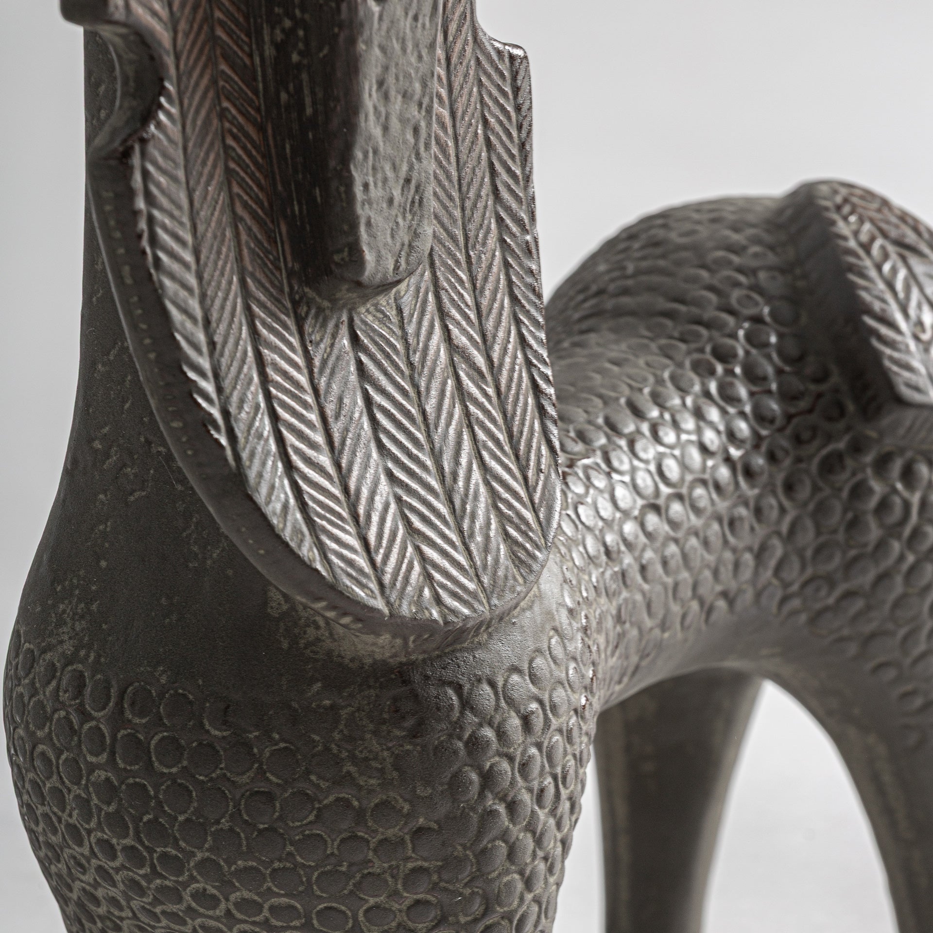 IZARO DECORATIVE FIGURE