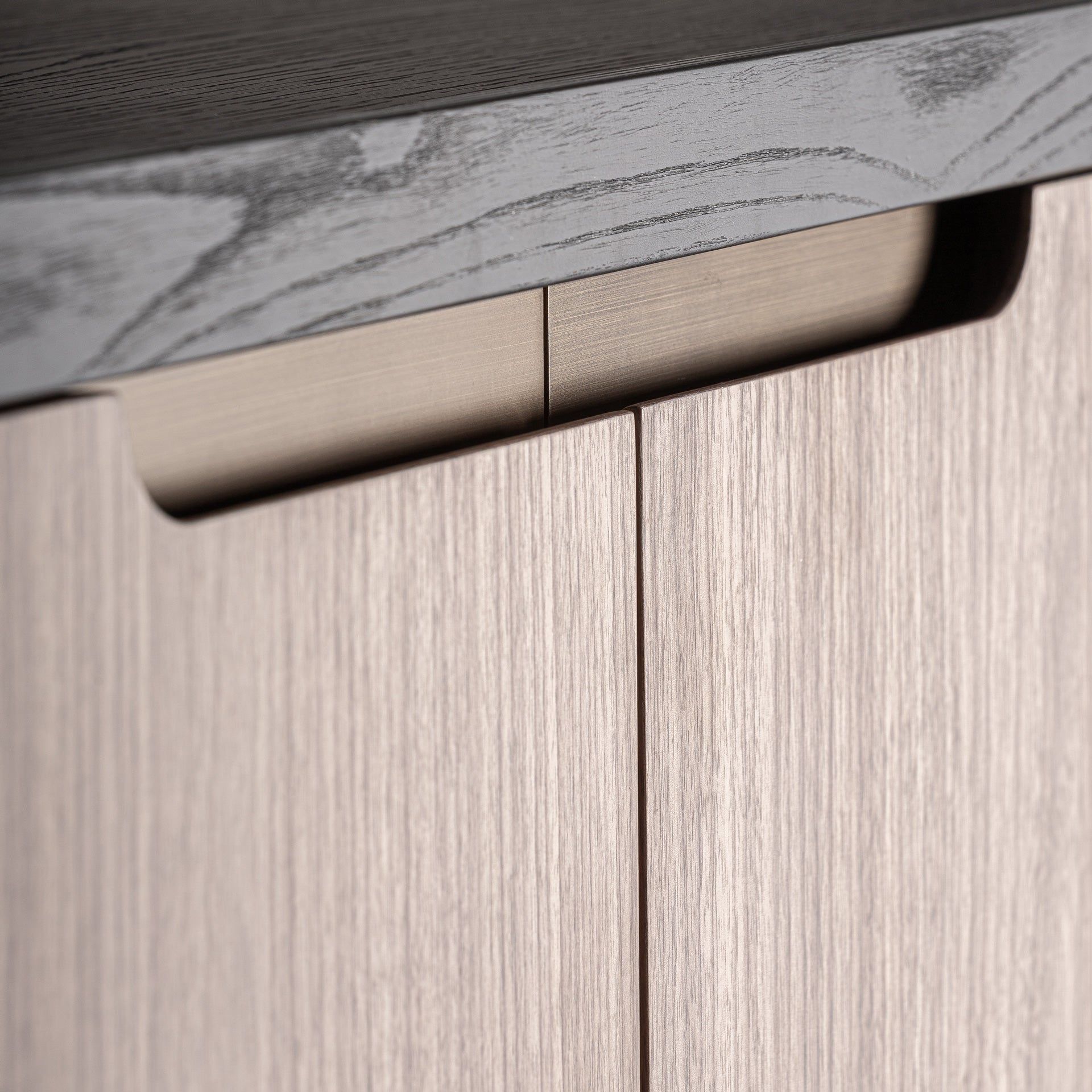 Contemporary Wardrobe in Walnut Wood & Tempered Crystal