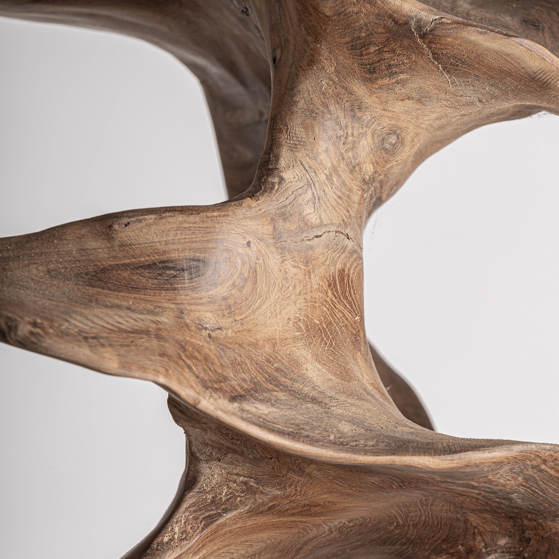 MAYHA FLOOR SCULPTURE