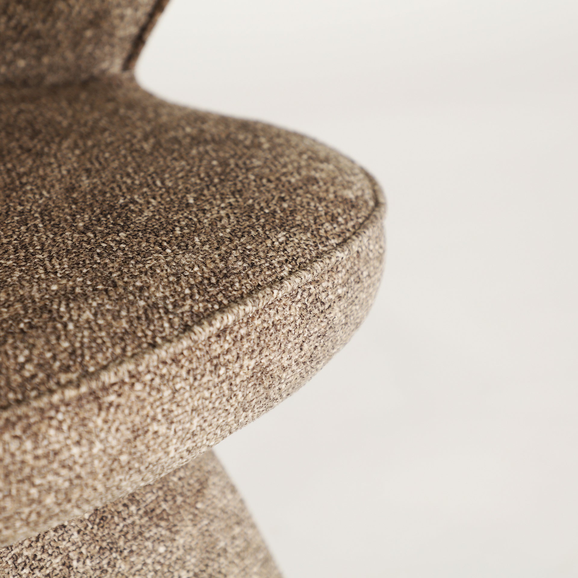 WANNE CHAIR