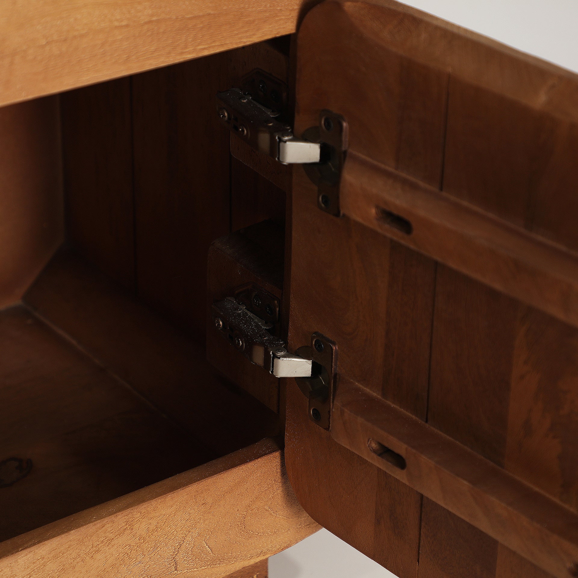 HAVRE TV STAND