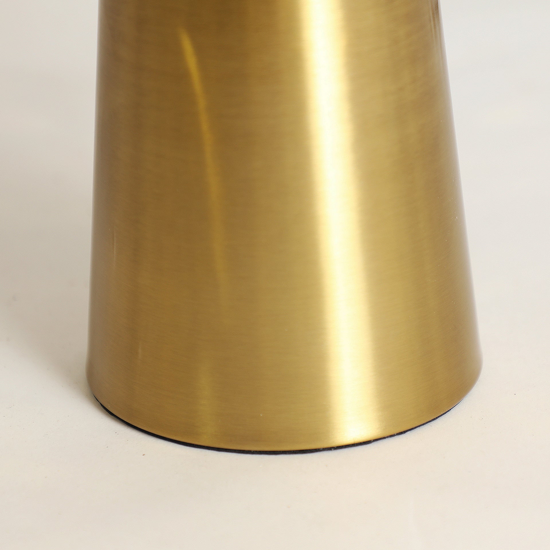 SLAVEC TABLE LAMP
