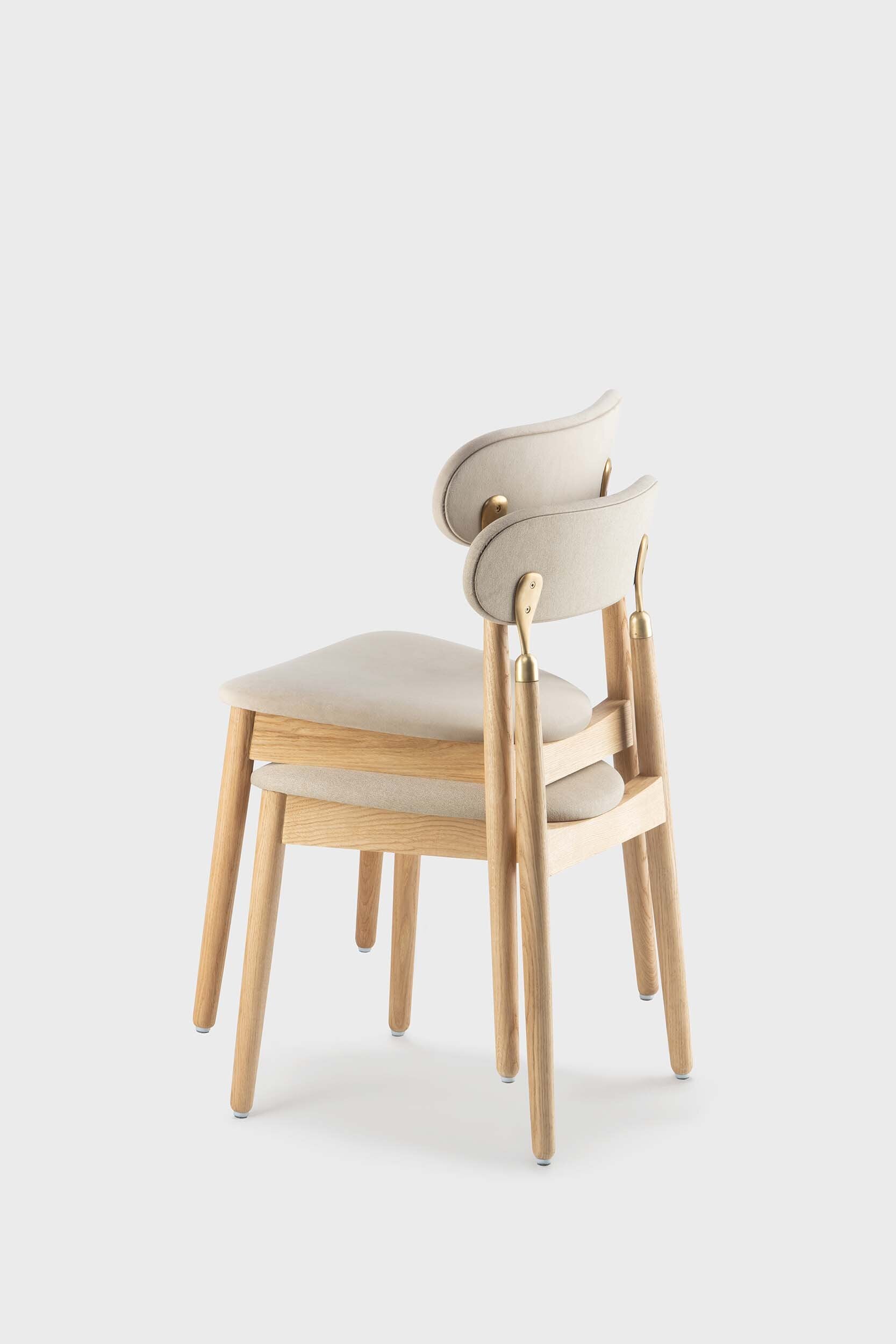 7.1 Oak Dining Chair
