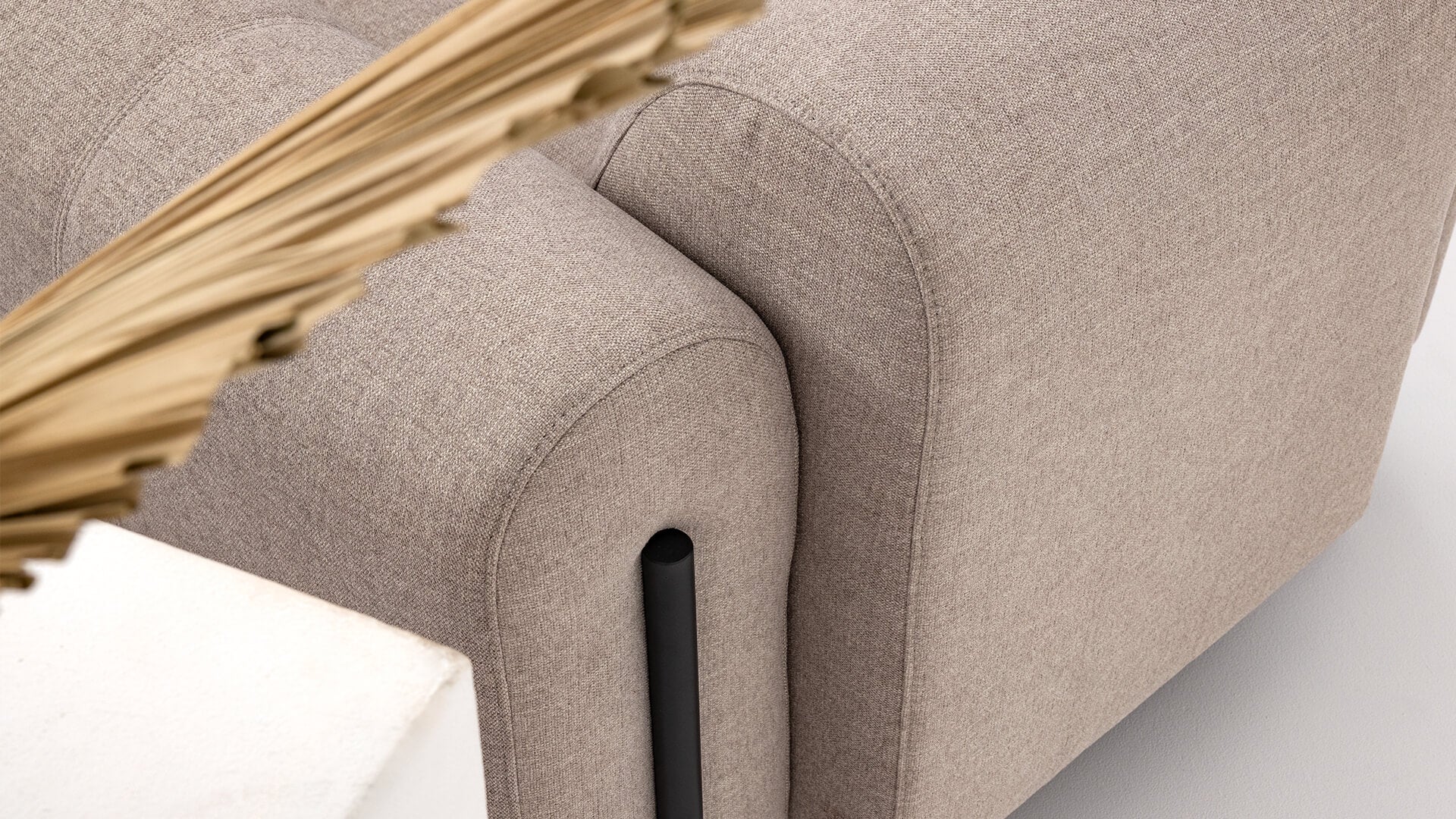 SkandiShop Arco chair