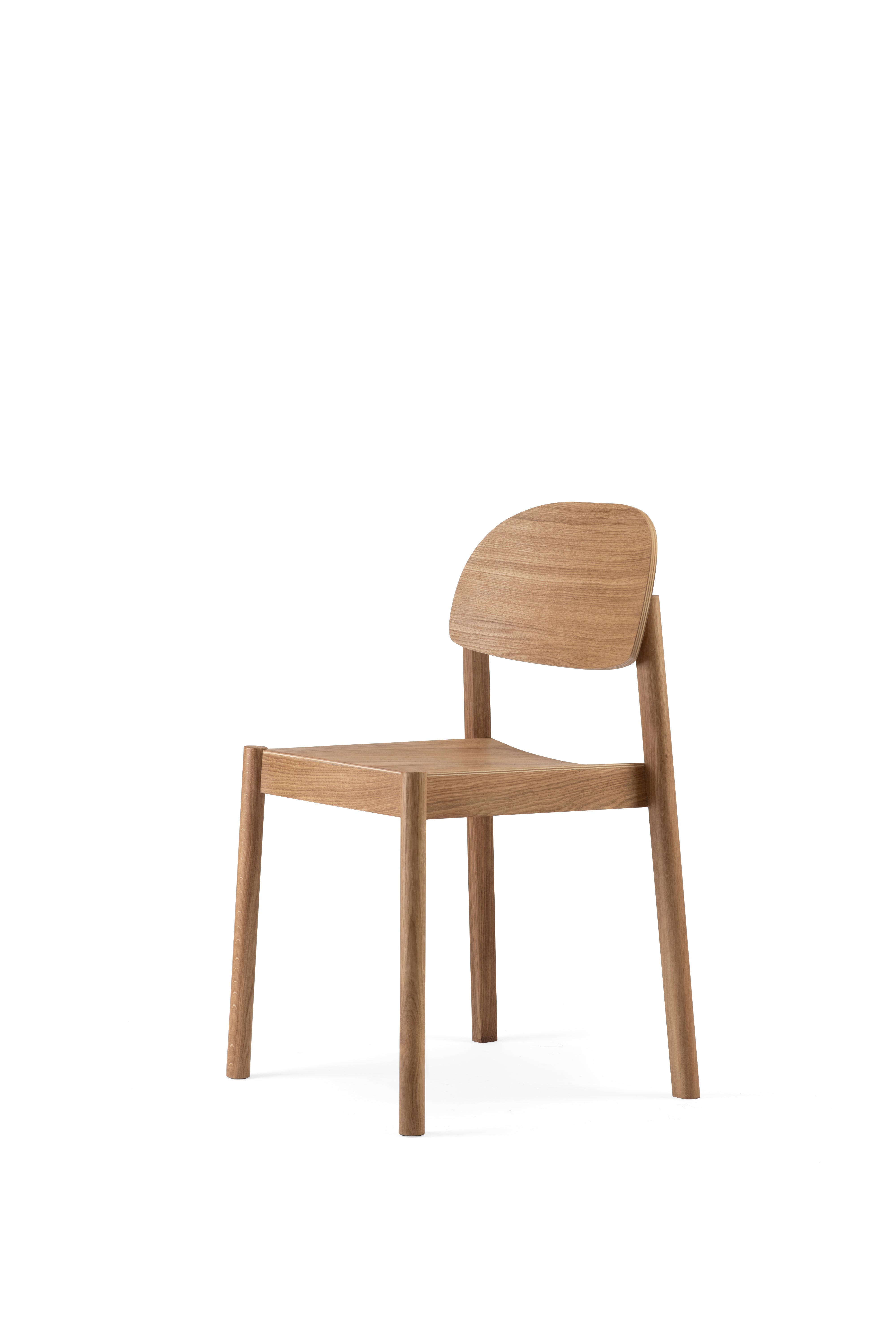 Citizen Dining Chair – Minimalist Form, Maximum Comfort