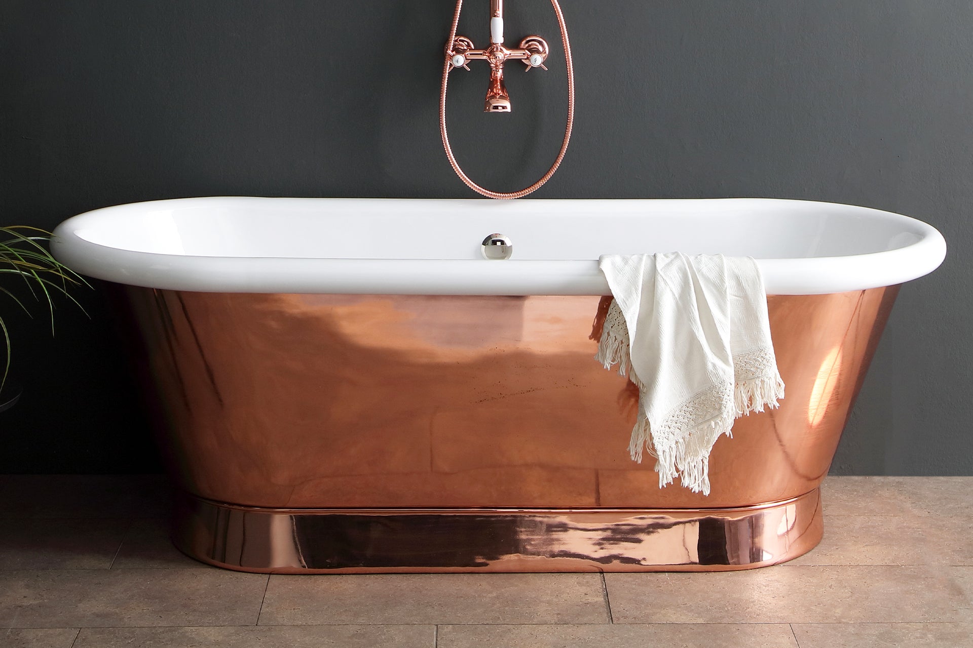 Elegance Luxury Copper Bathtub - Freestanding Dual-Finish Design with Superior Heat Retention