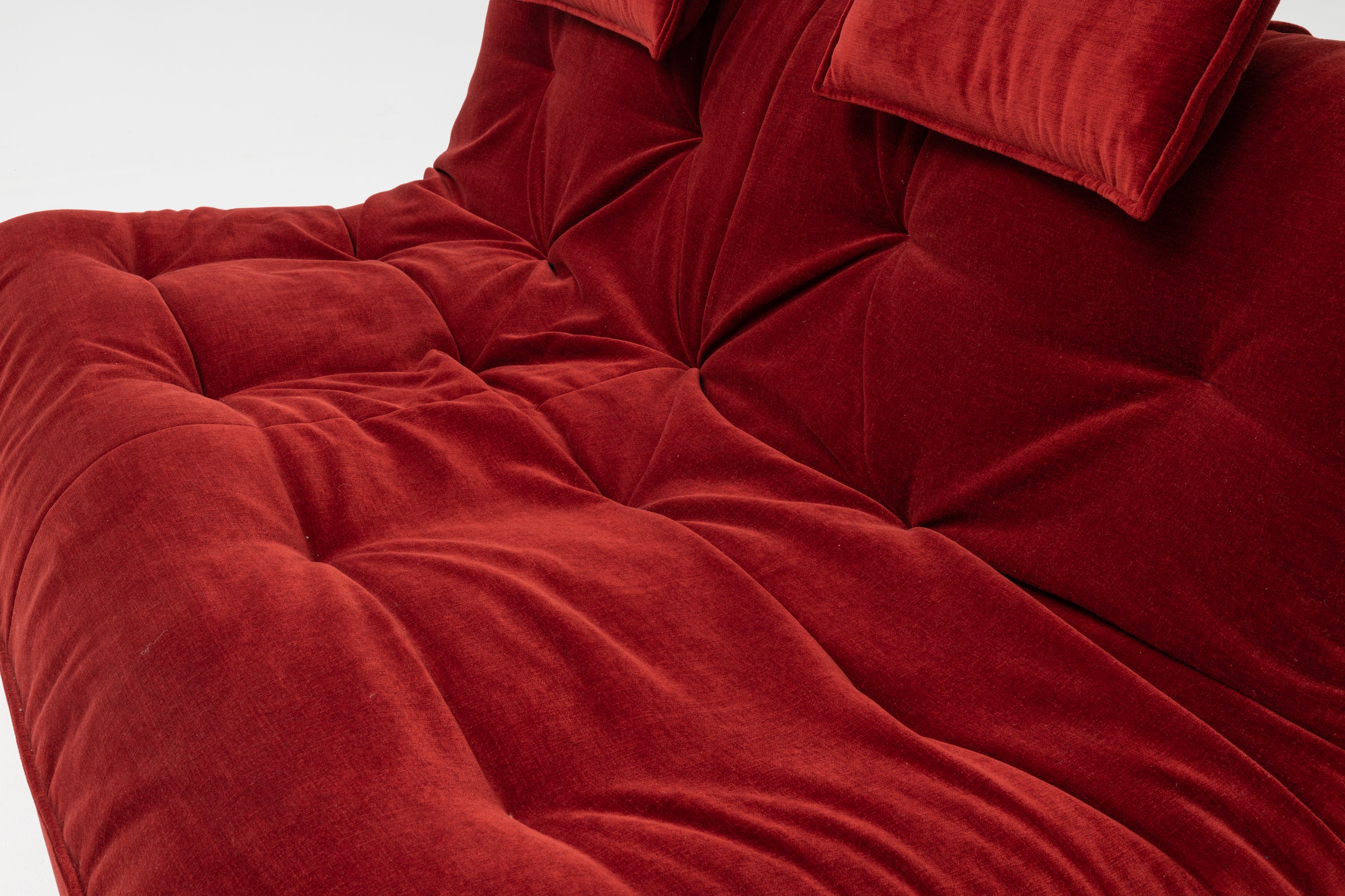 Ferro SkandiShop Two Seater with pillows