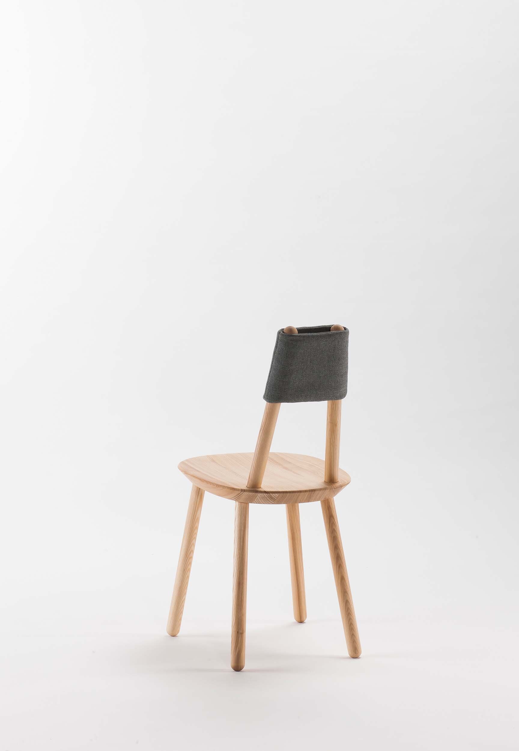Naïve Dining Chair in Natural Ash